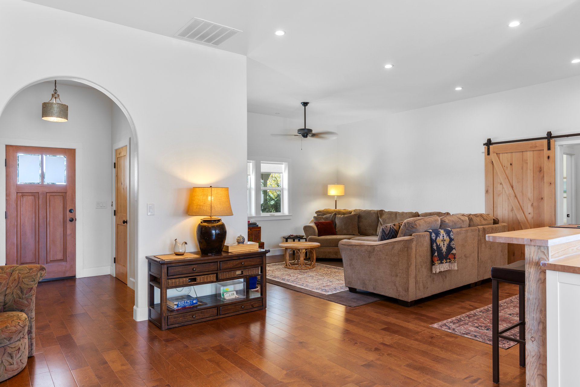 26501 Skyline Dr, Tehachapi, CA 93561 | Craftsman Home for Sale in Bear Valley Springs