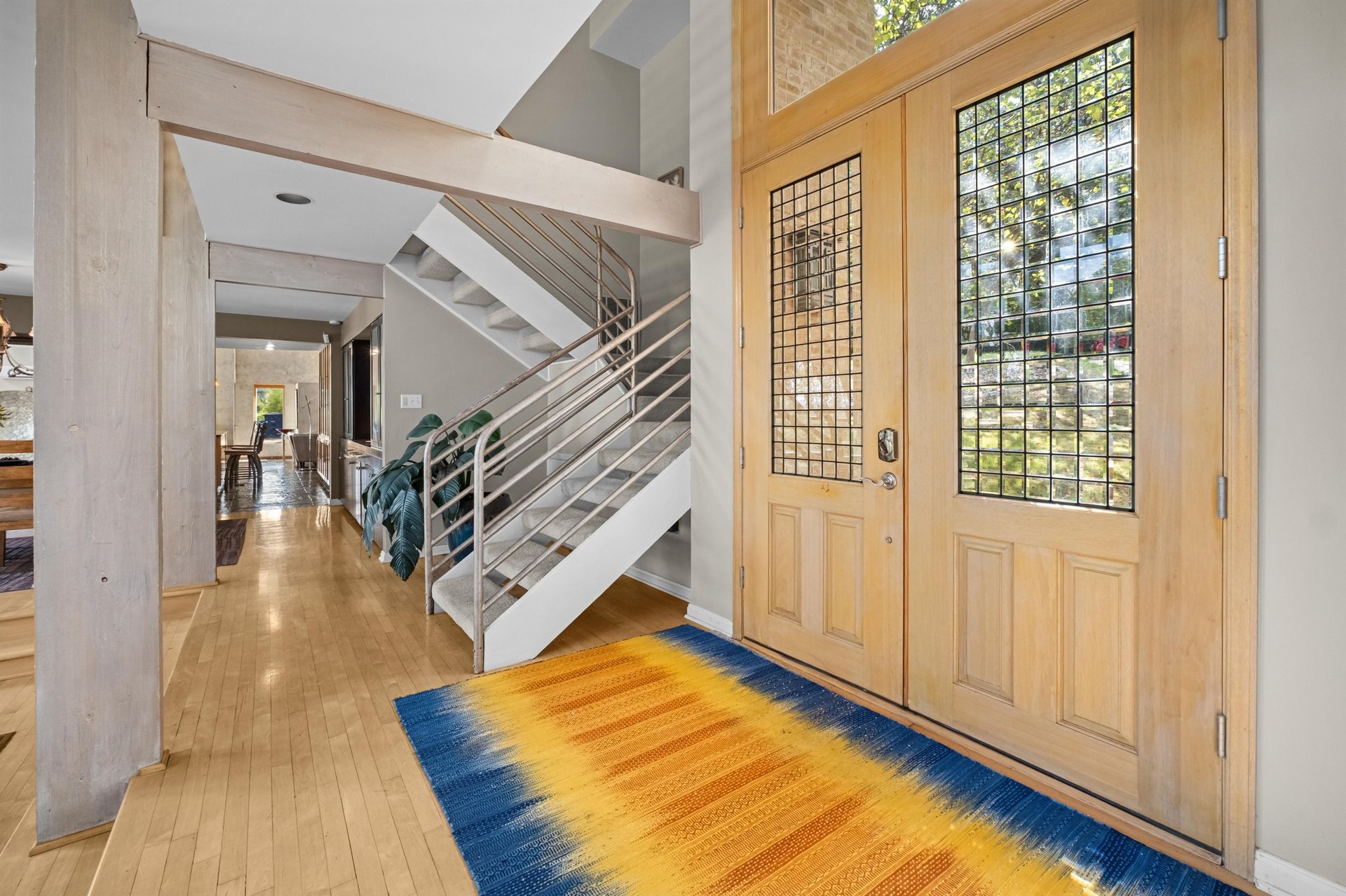 102 Canyon Circle West