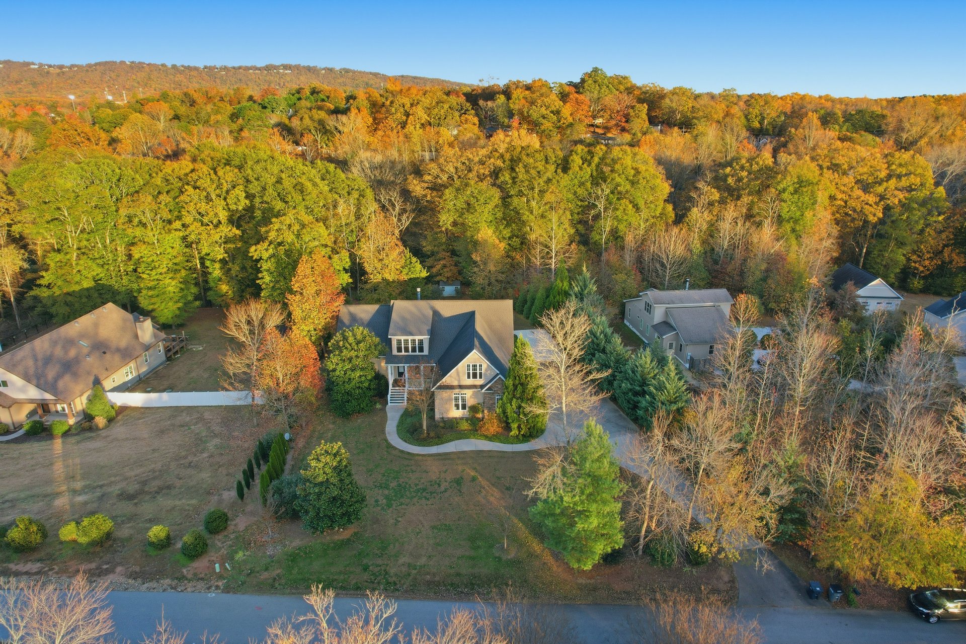 60 Montague Circle