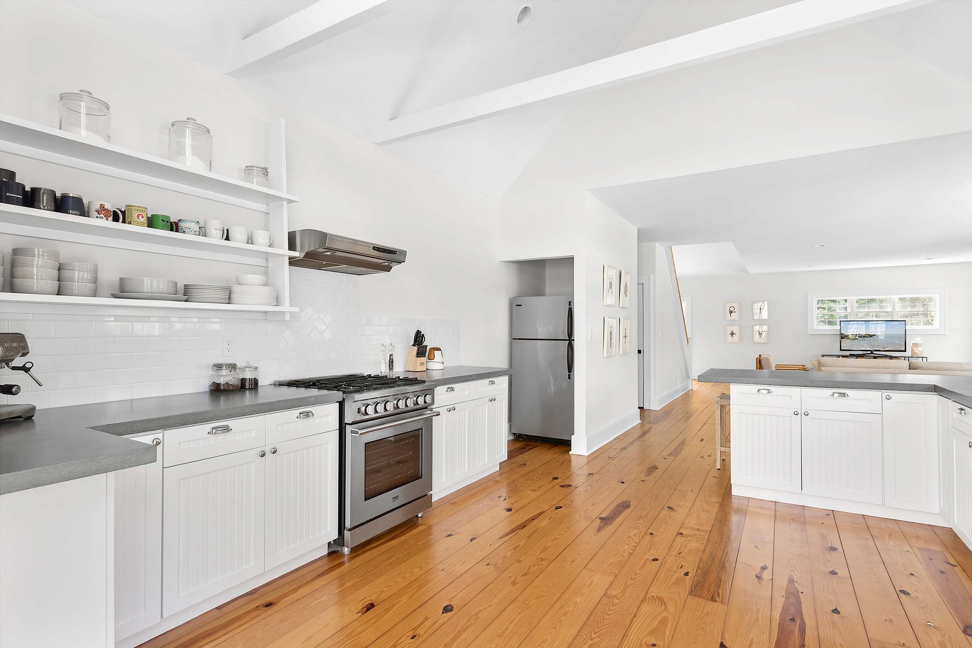 50 Caldwell Road, Bridgehampton