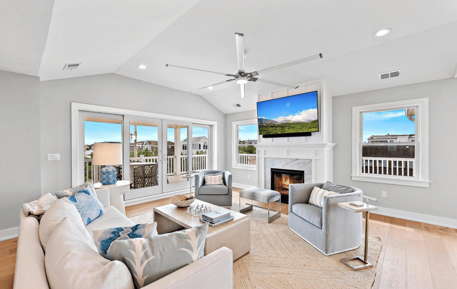 151B Long Beach Blvd