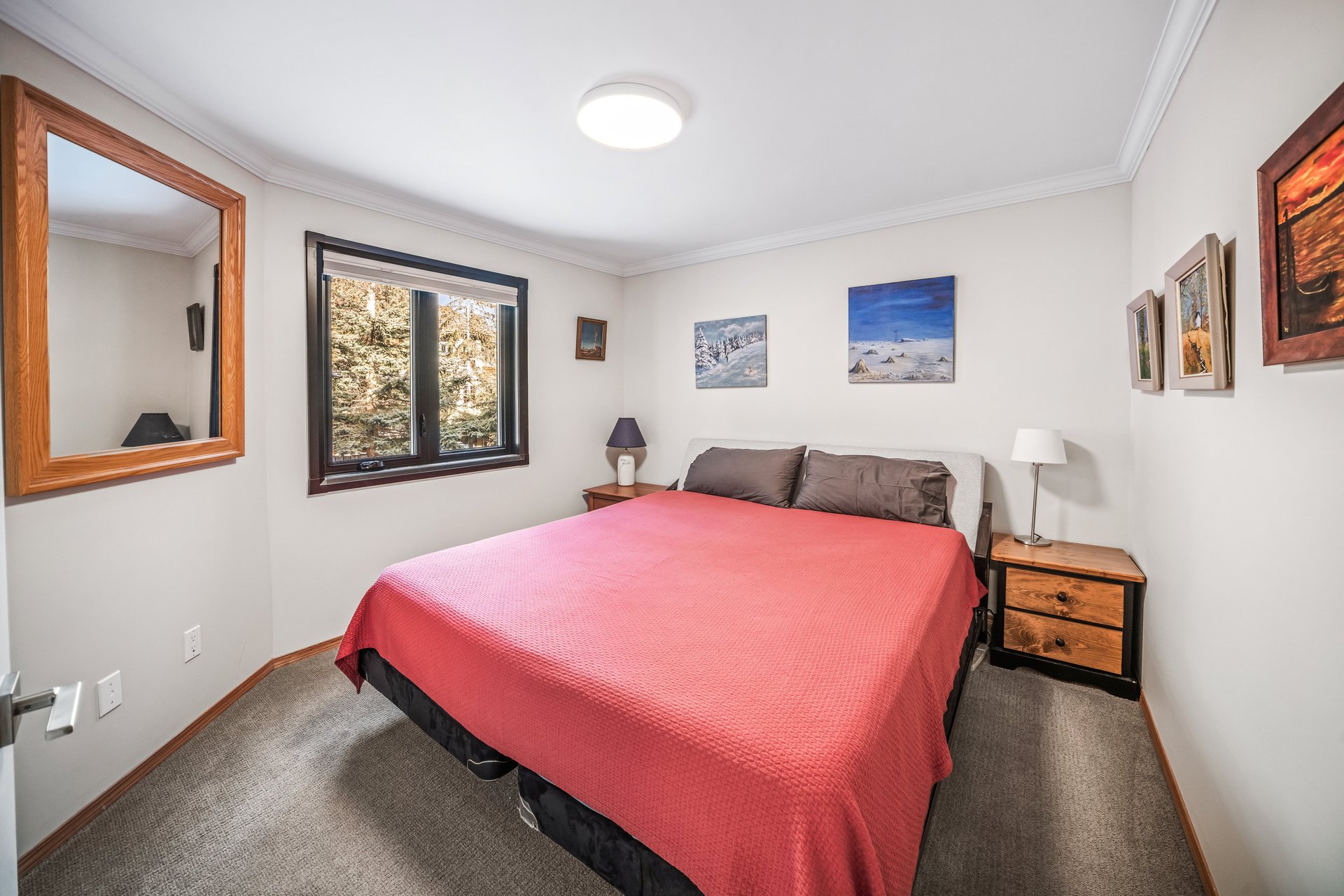 108 Lougheed Circle