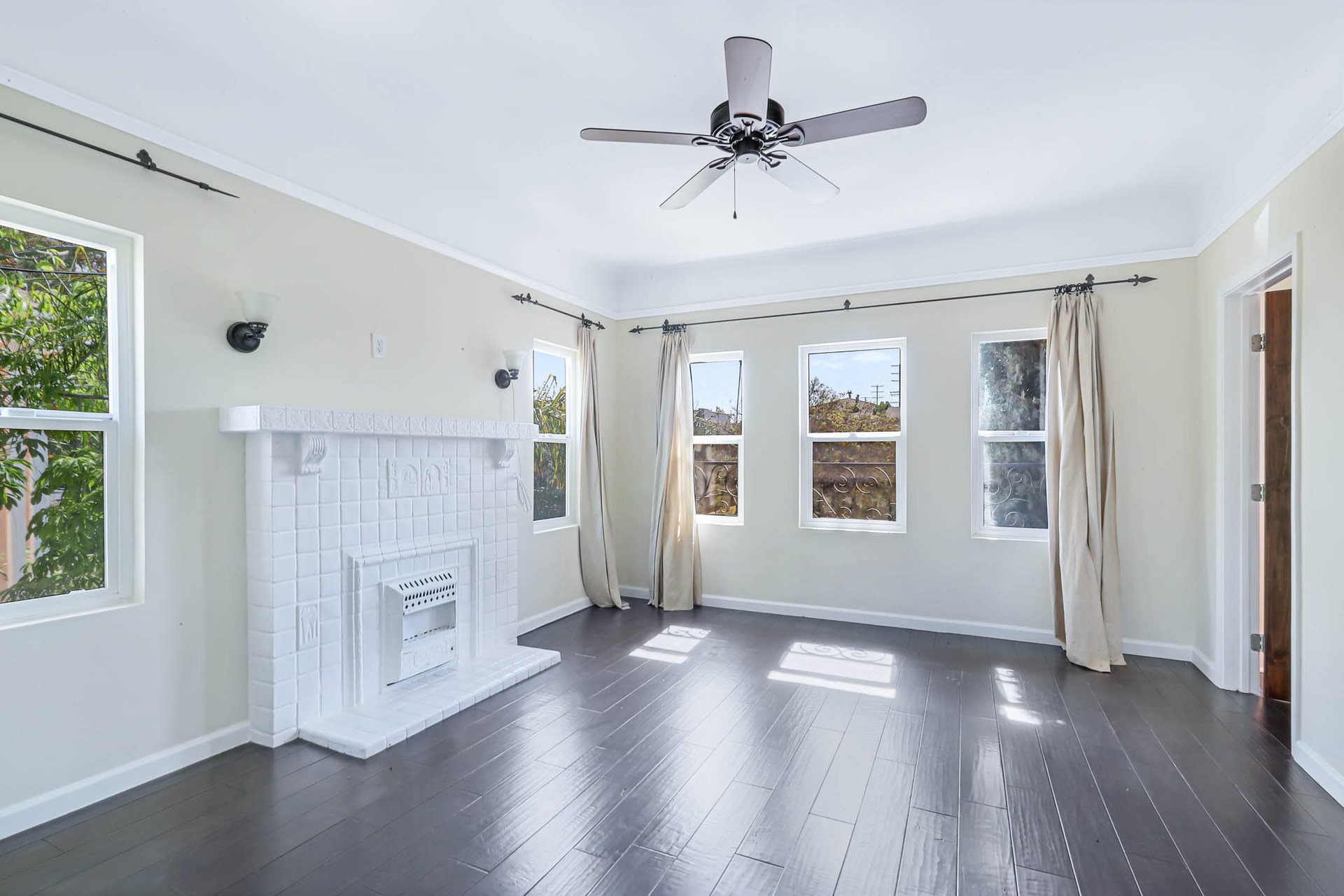 Excellent Opportunity. 5-Units at Strong Current 5.6% Cap in Wilshire HIghlands
