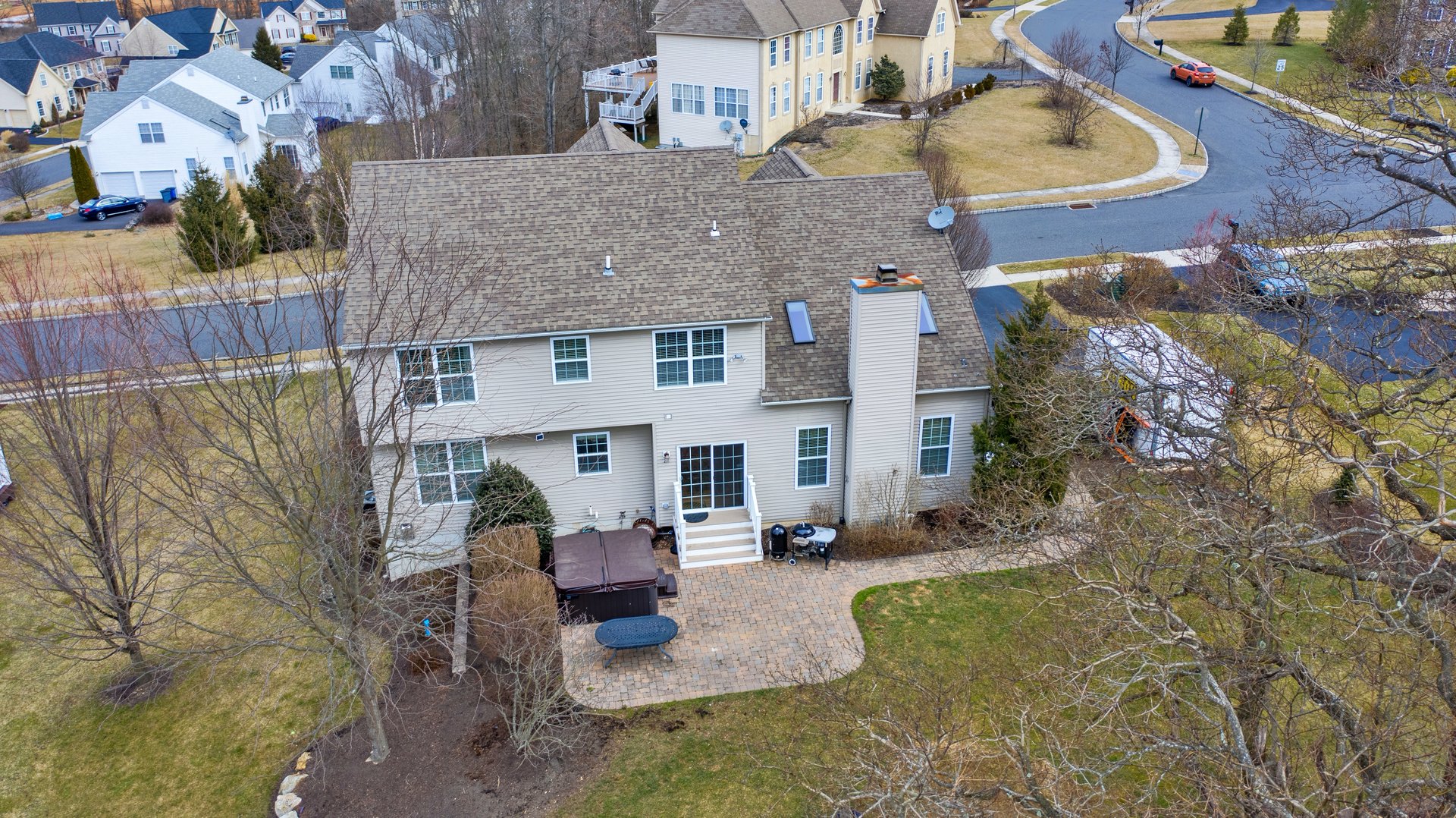 4640 Rolling Ridge Drive