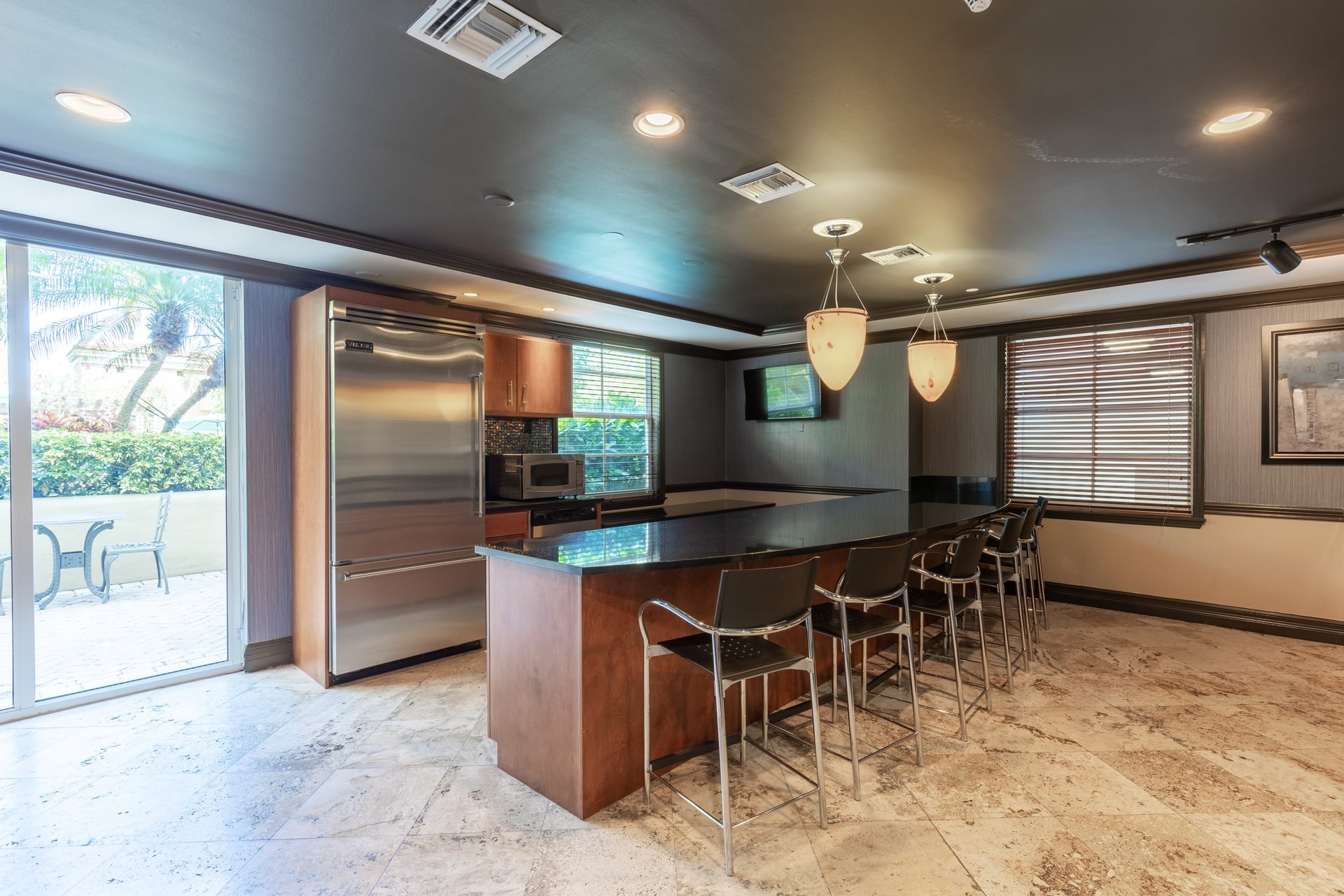 520 SE 5th Ave Unit: 2302