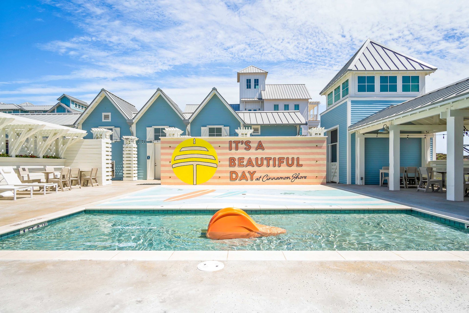Cinnamon Shore South Community Pool