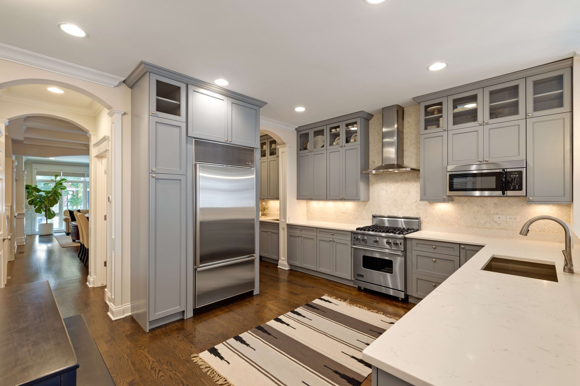 2728 Wayne Unit 1