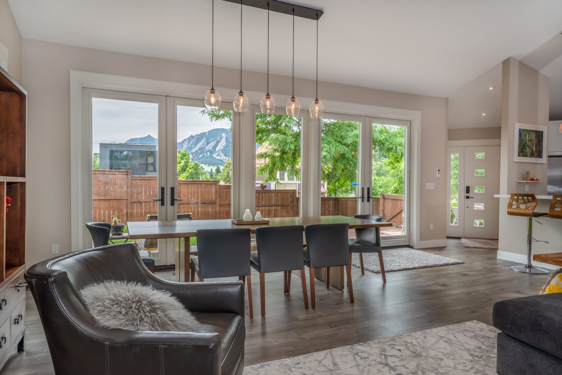 1951 Alpine Ave