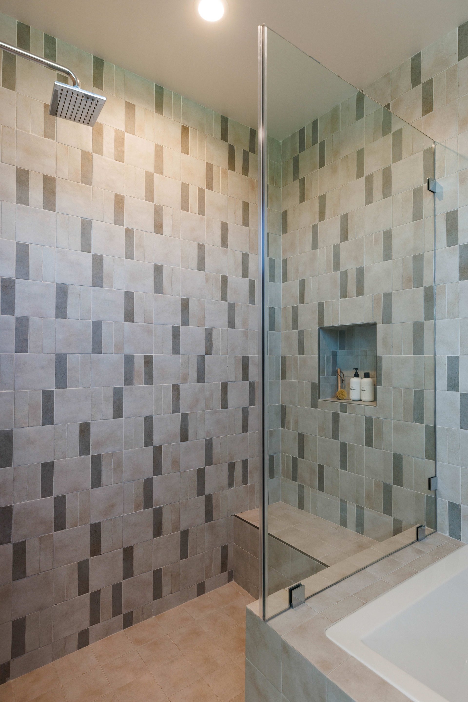 A Chic and Private New Construction in Silver Lake