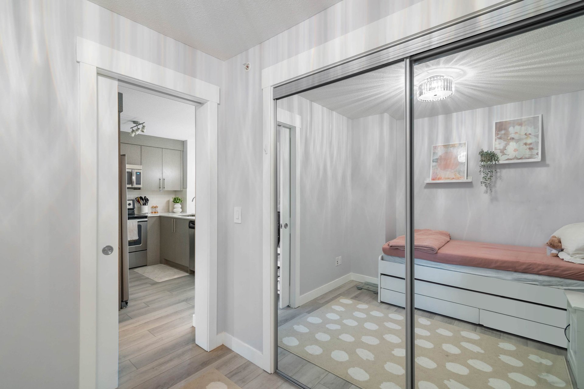 302 Skyview Ranch Drive NE Unit: 6406