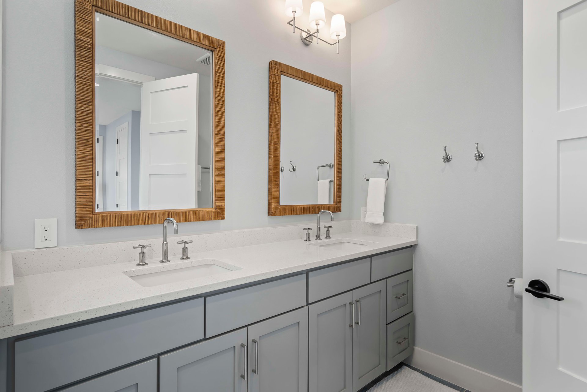 104 Neighborly Way, Port Aransas, TX 78373