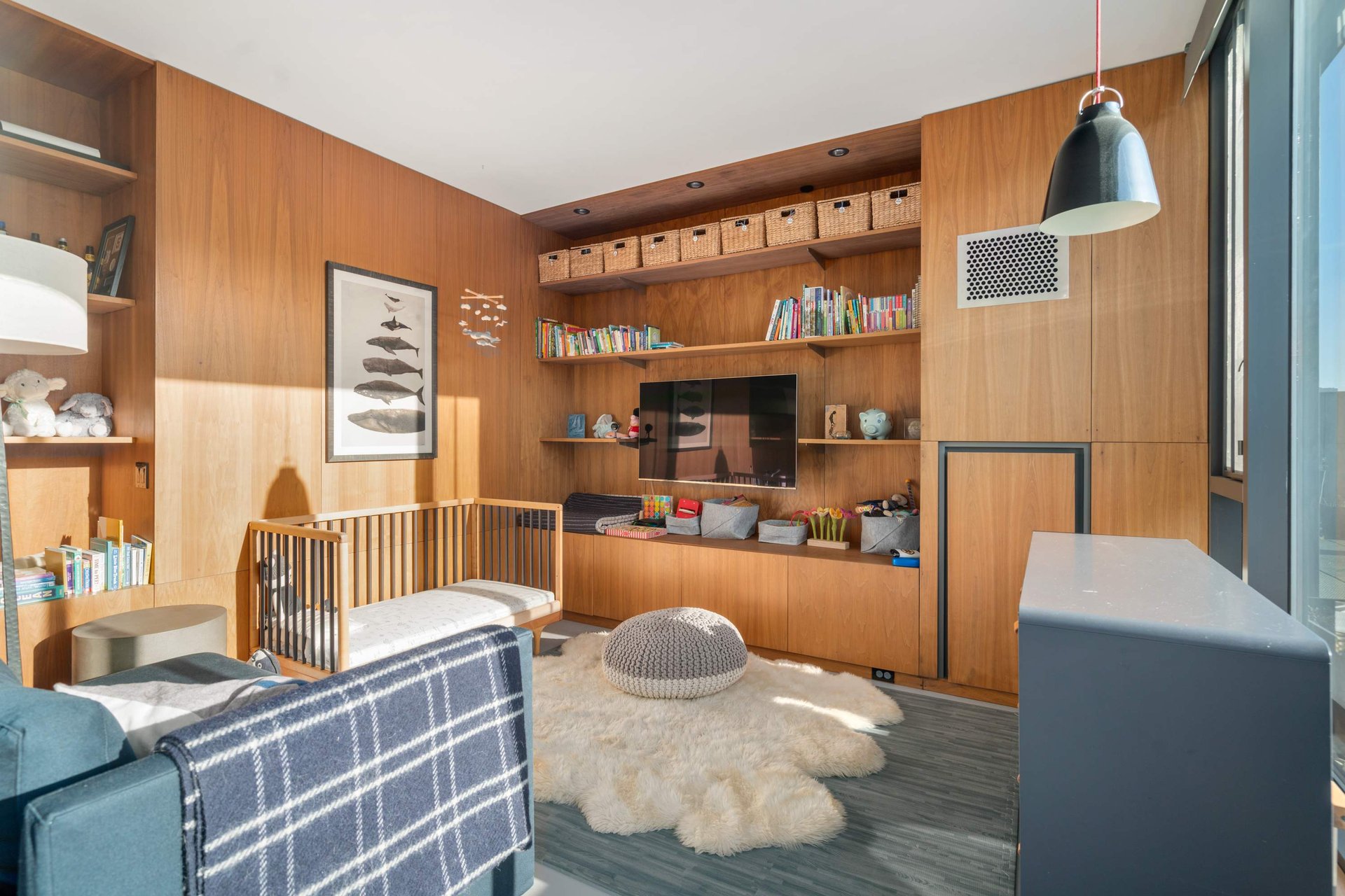346 Congress St. Unit: 701