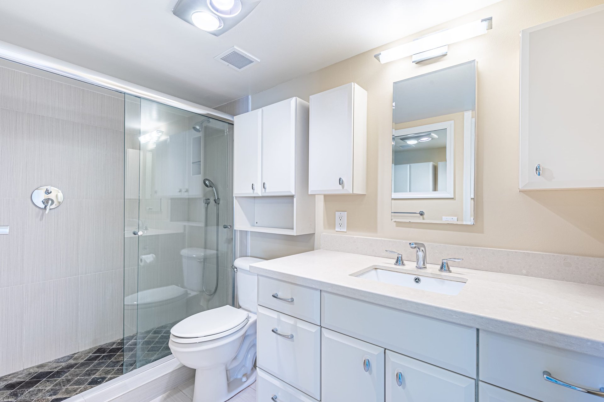 511 Bayshore Dr Unit: 910