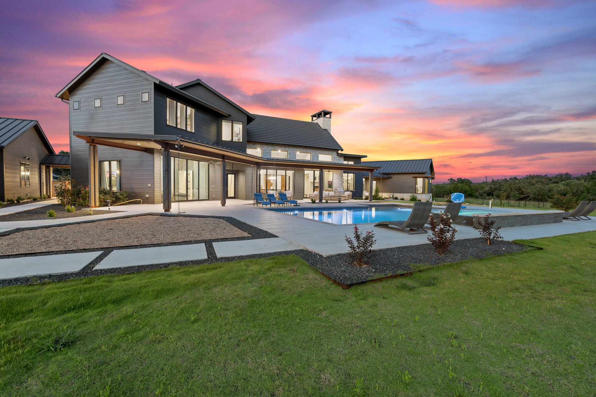 16837 Whispering Breeze