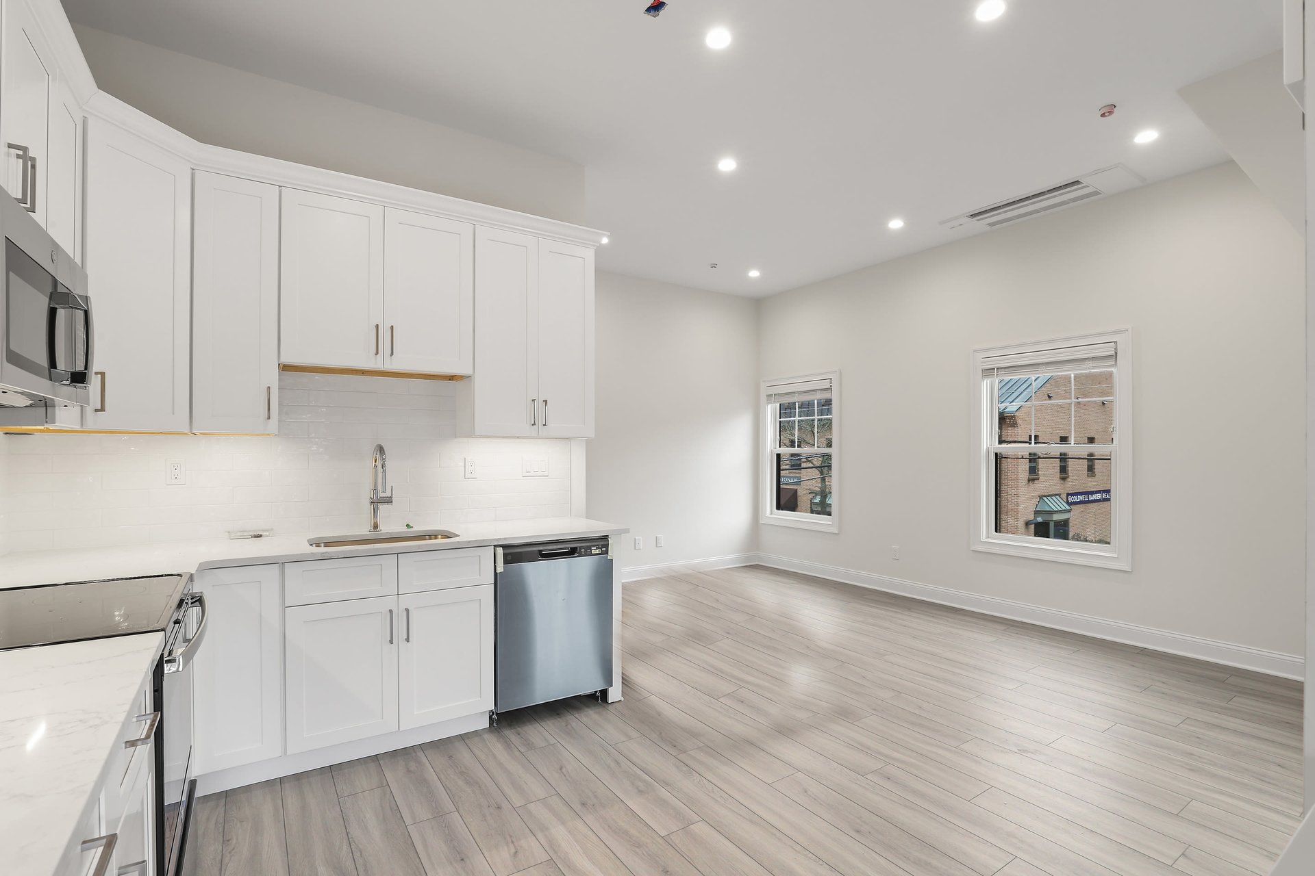 225 Katonah Avenue Unit: 1