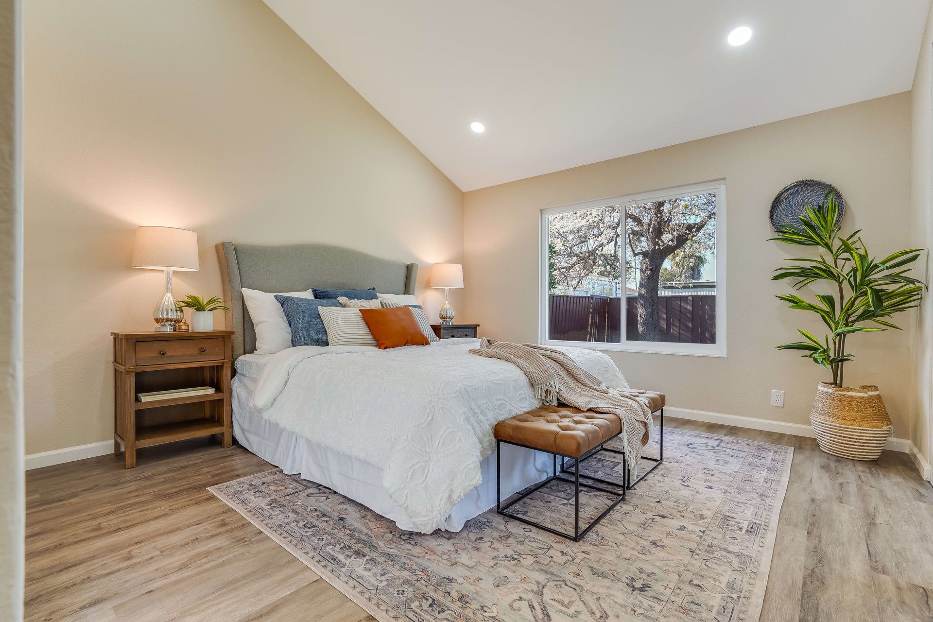 115 Rosewell Way