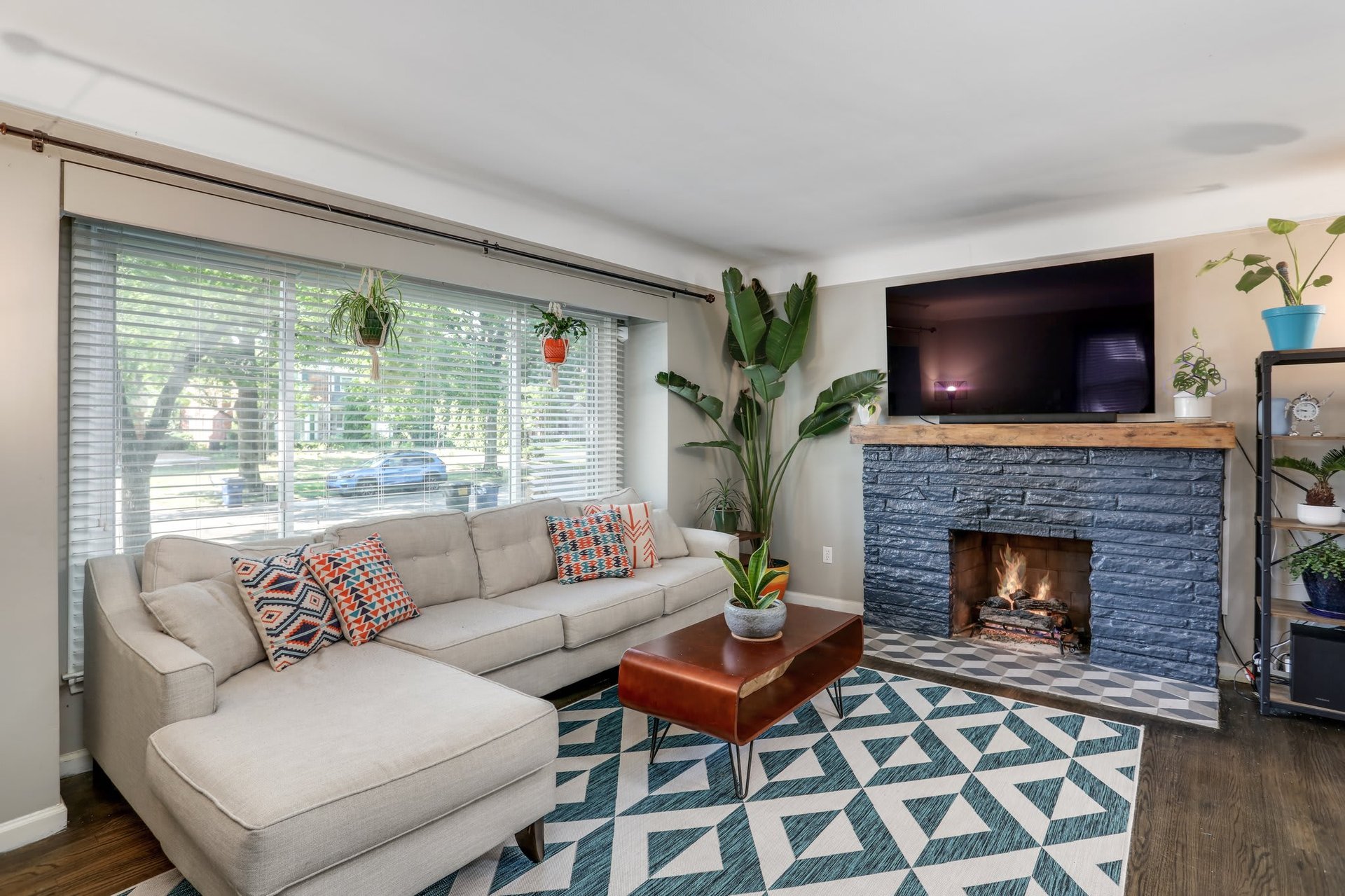 2530 Woodstock Drive