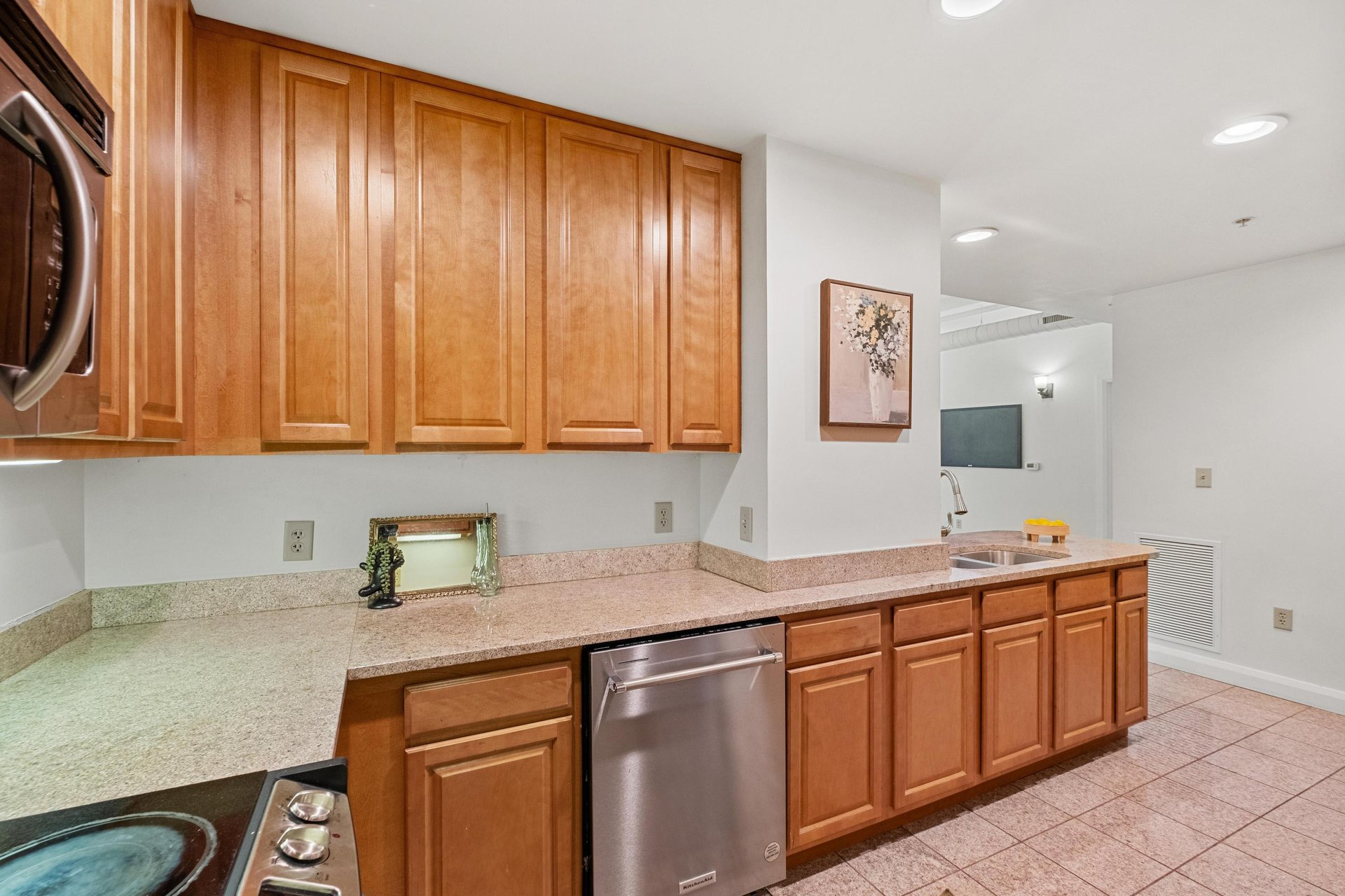 306 4th Avenue Unit #501