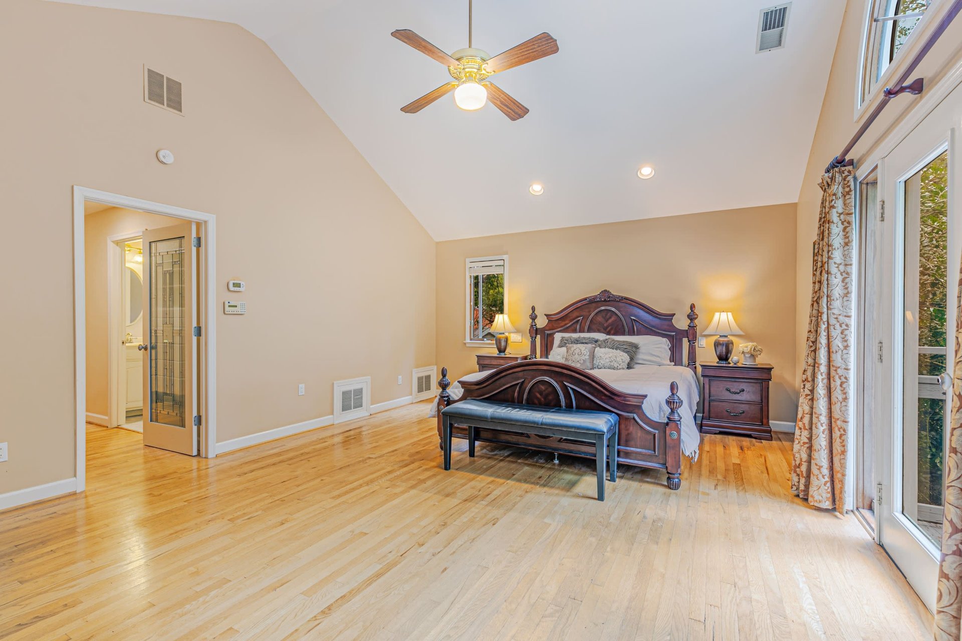 9225 Vendome Drive, Bethesda MD 20817