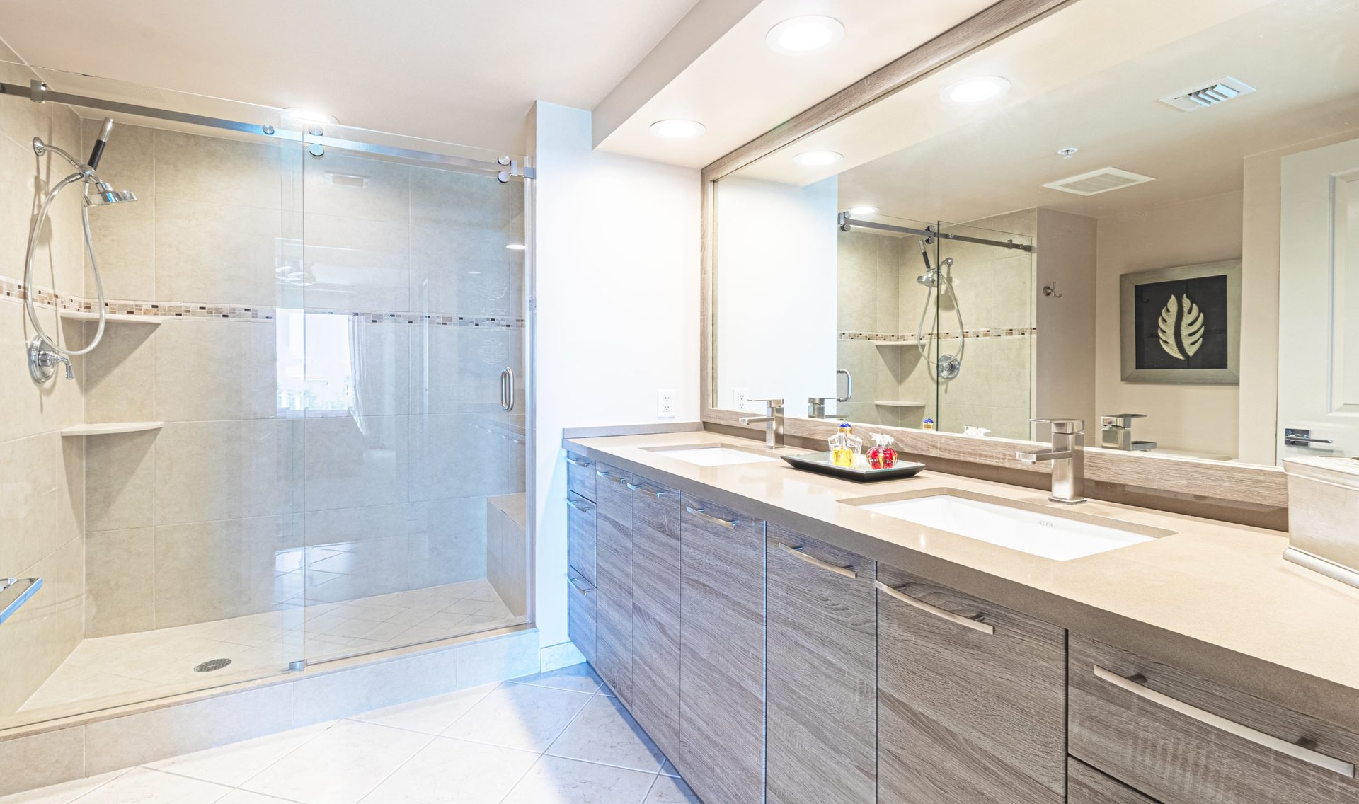 347 N New River Dr Unit: 2701