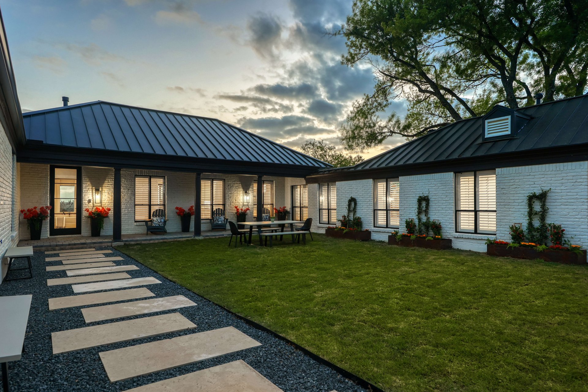 4303 Cat Mountain Drive
