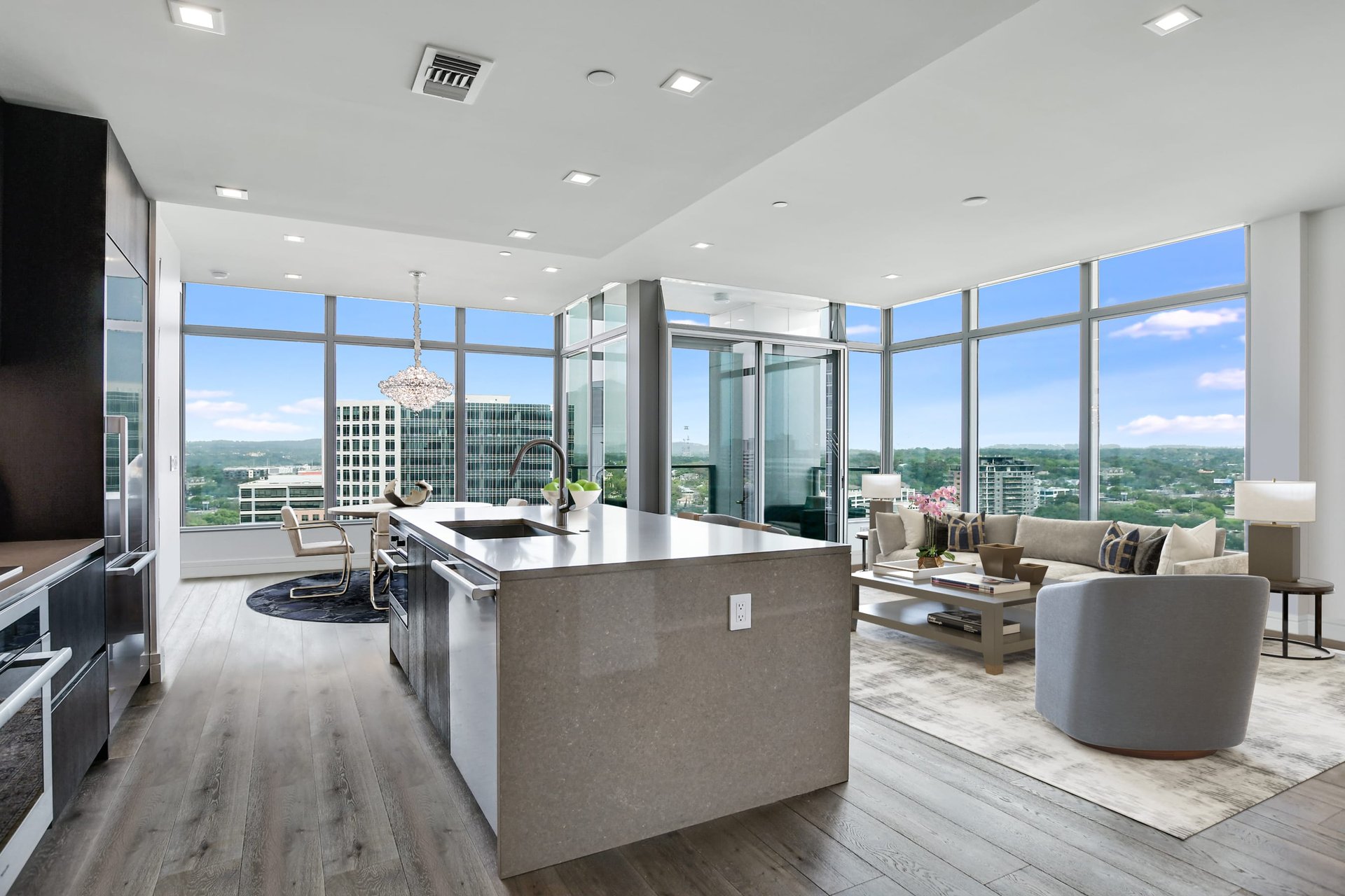 Fifth & West, #1504