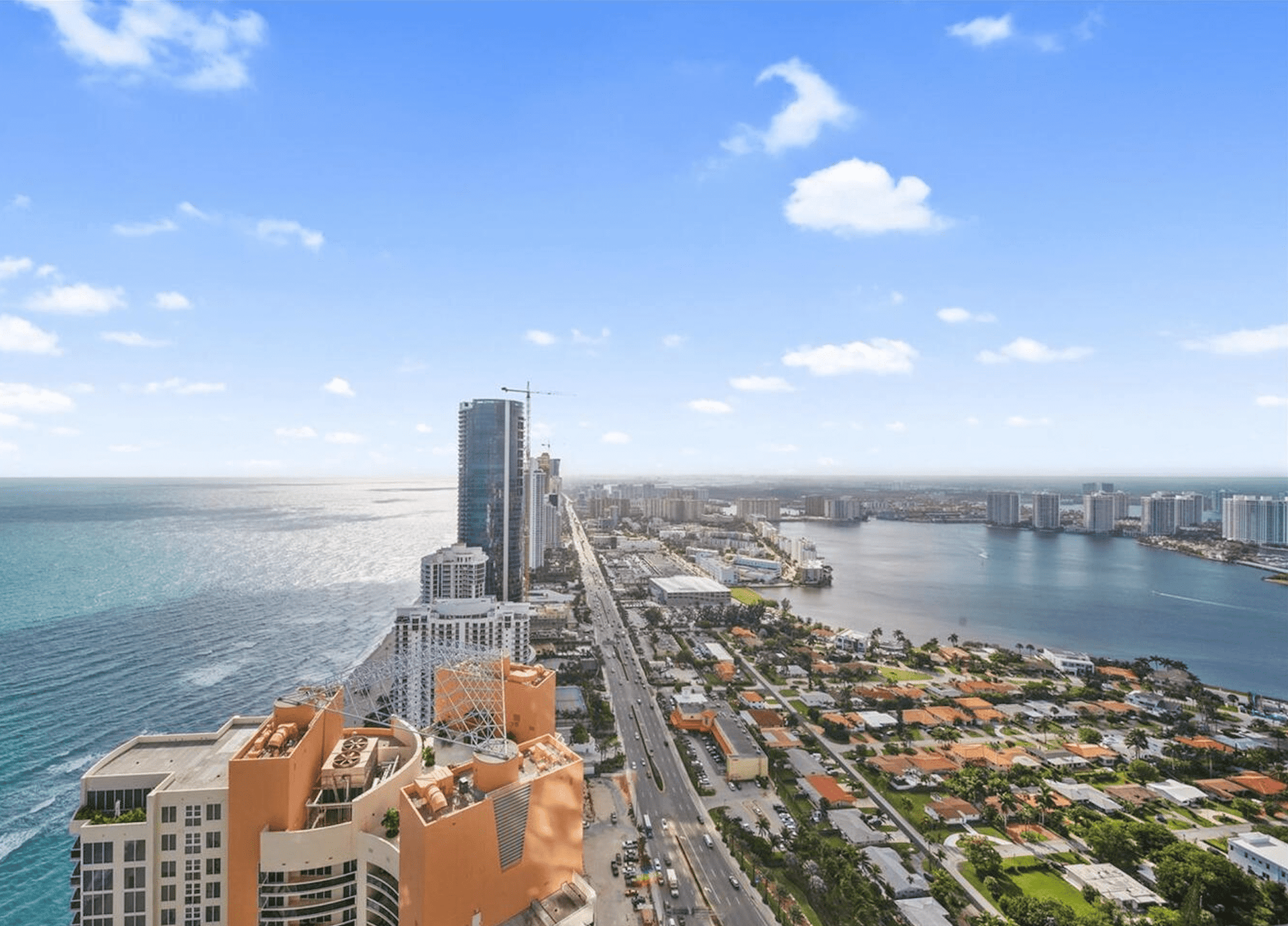 18975 Collins ave Unit: 4305