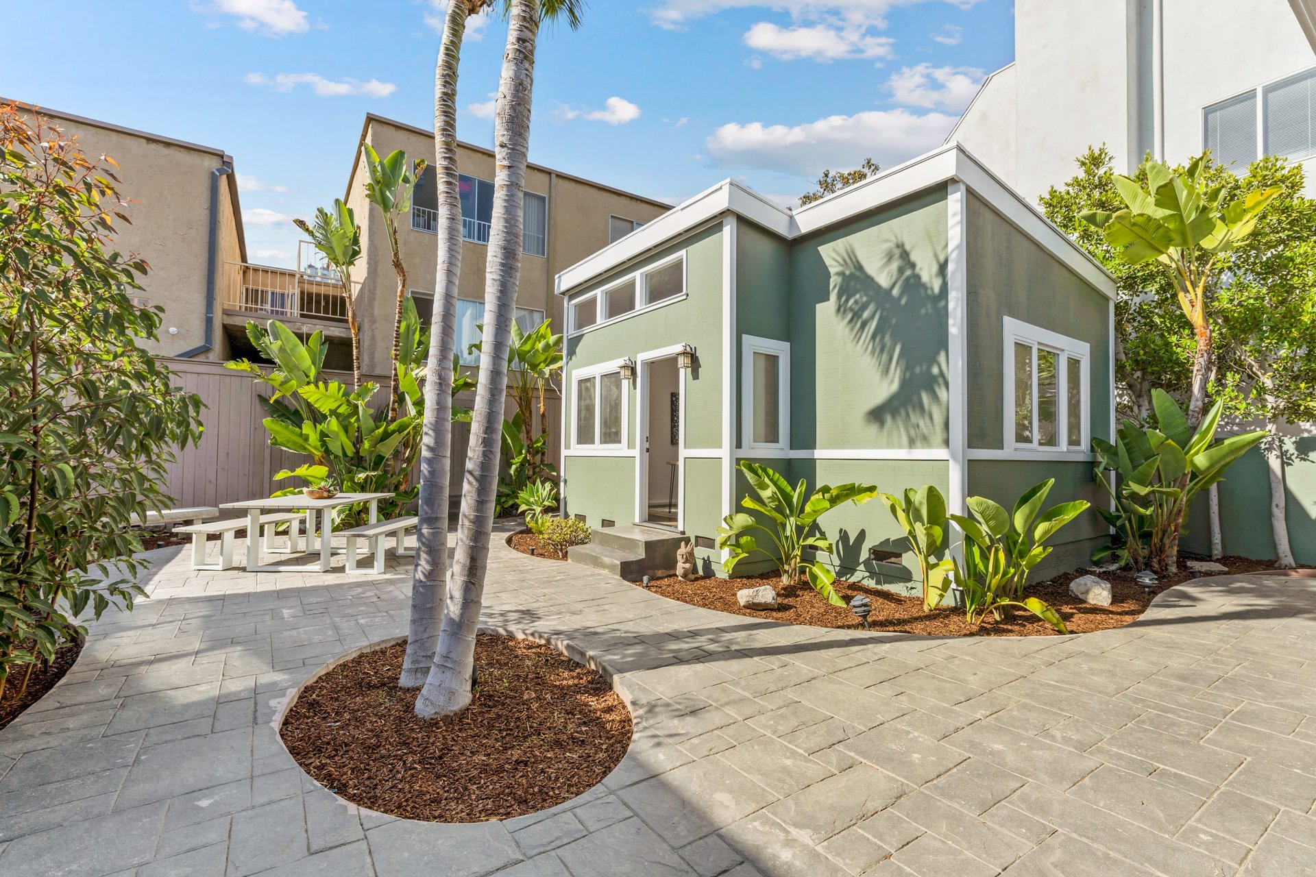 607 Ashland Ave, Sunset Park