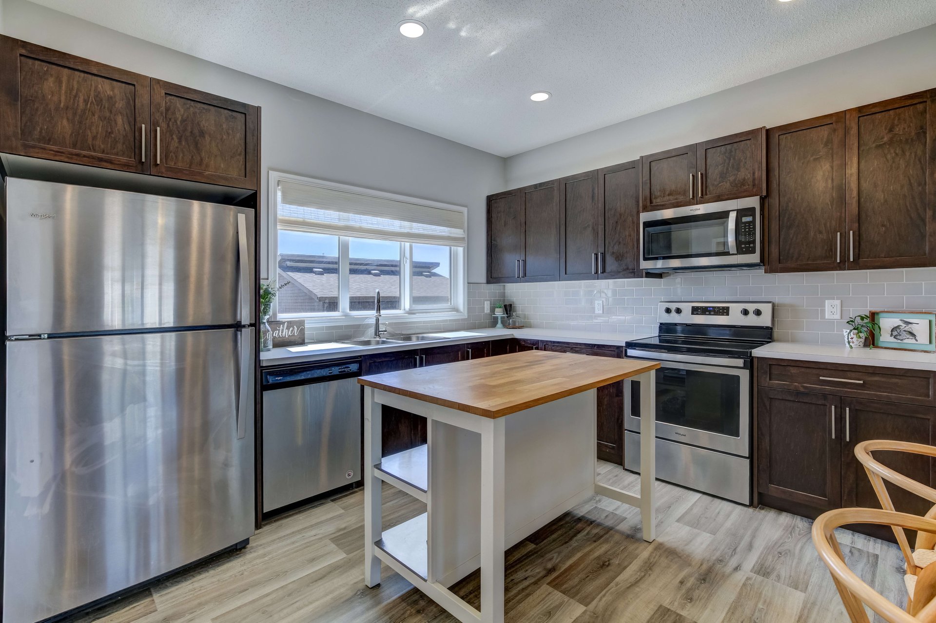 887 Carrington Boulevard NW