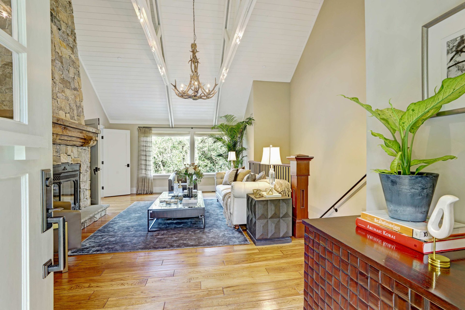 186 Prospect Ave
