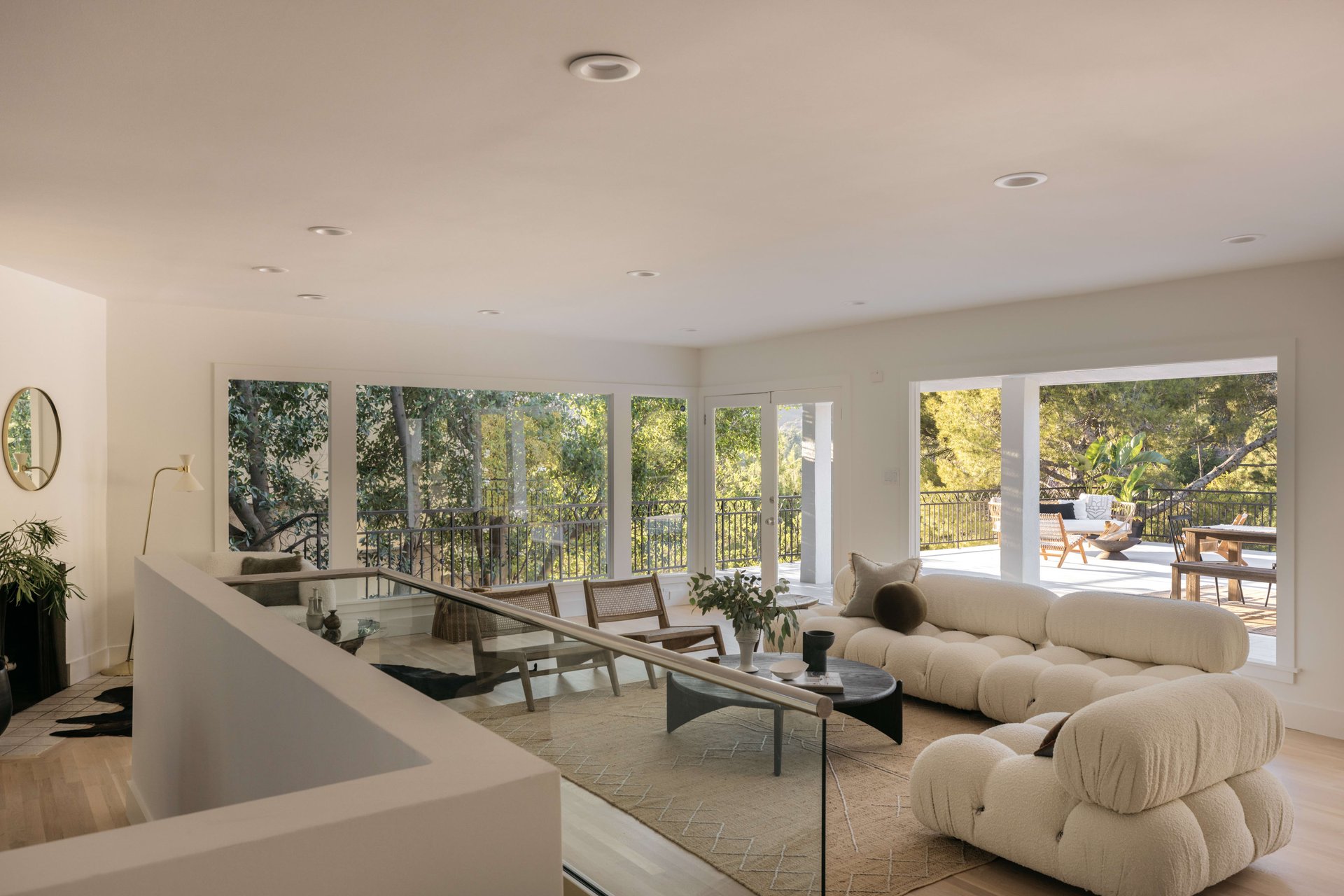 A Peaceful c. 1954 Architectural in Los Feliz
