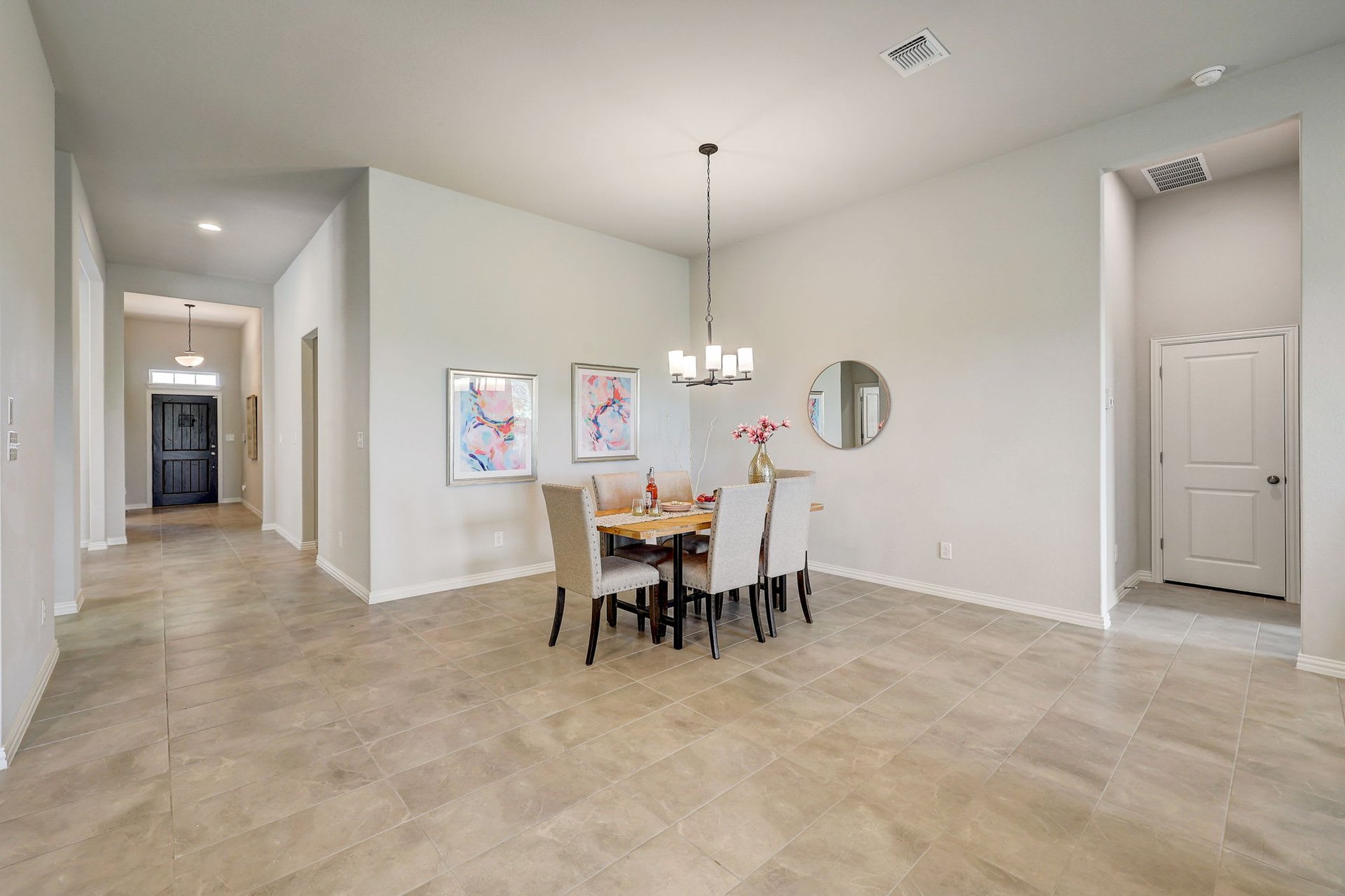 Charming single-story home in the desirable Paloma Lake in RR that backs to a greenbelt!