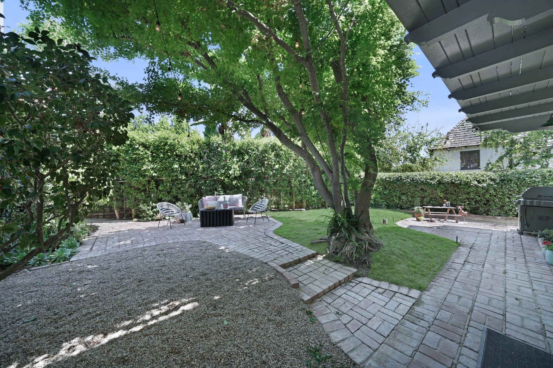 Beautifully Re-Imagined Turnkey Monterey Colonial Home in Los Feliz