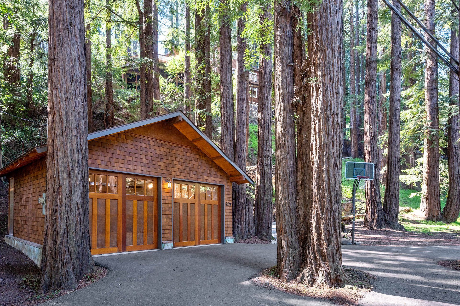 209 Cascade Drive