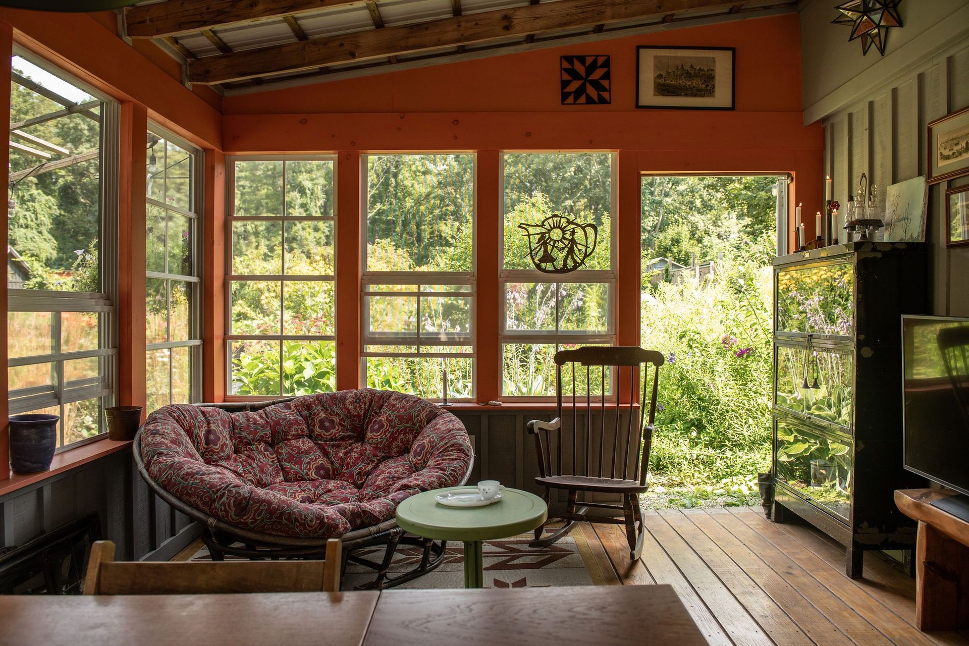 289 Tunnel Hill, Canaan