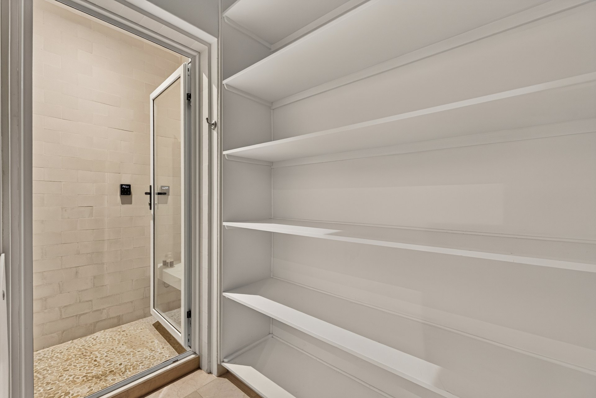 16 Calle La Ronda | Renovated Three-Bedroom Home Steps from Playa Danta