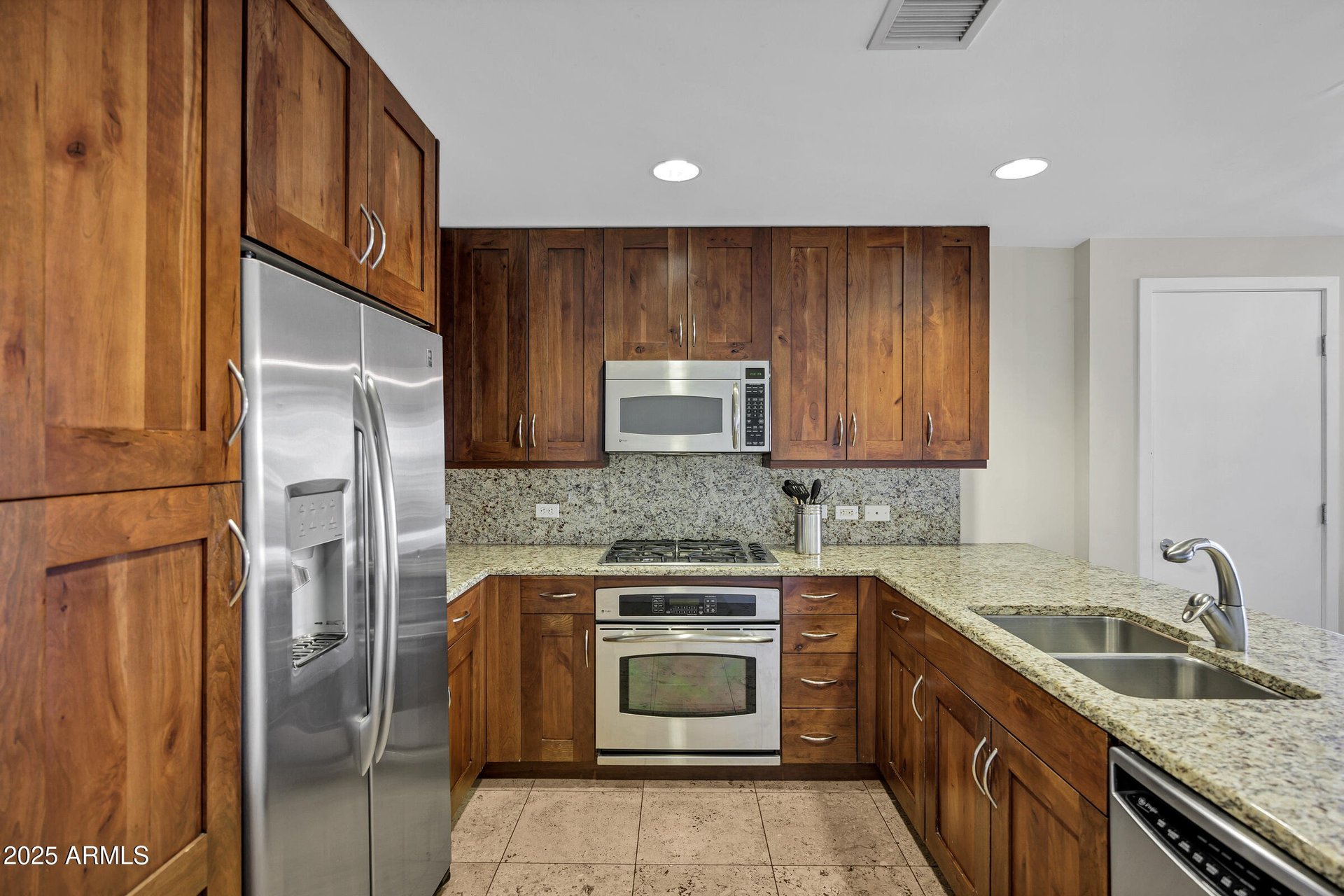 7141 E Rancho Vista Dr, #4005