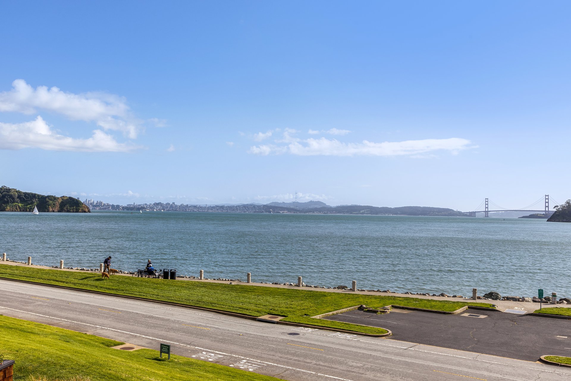 Luxury Condo with Sweeping Bay Views