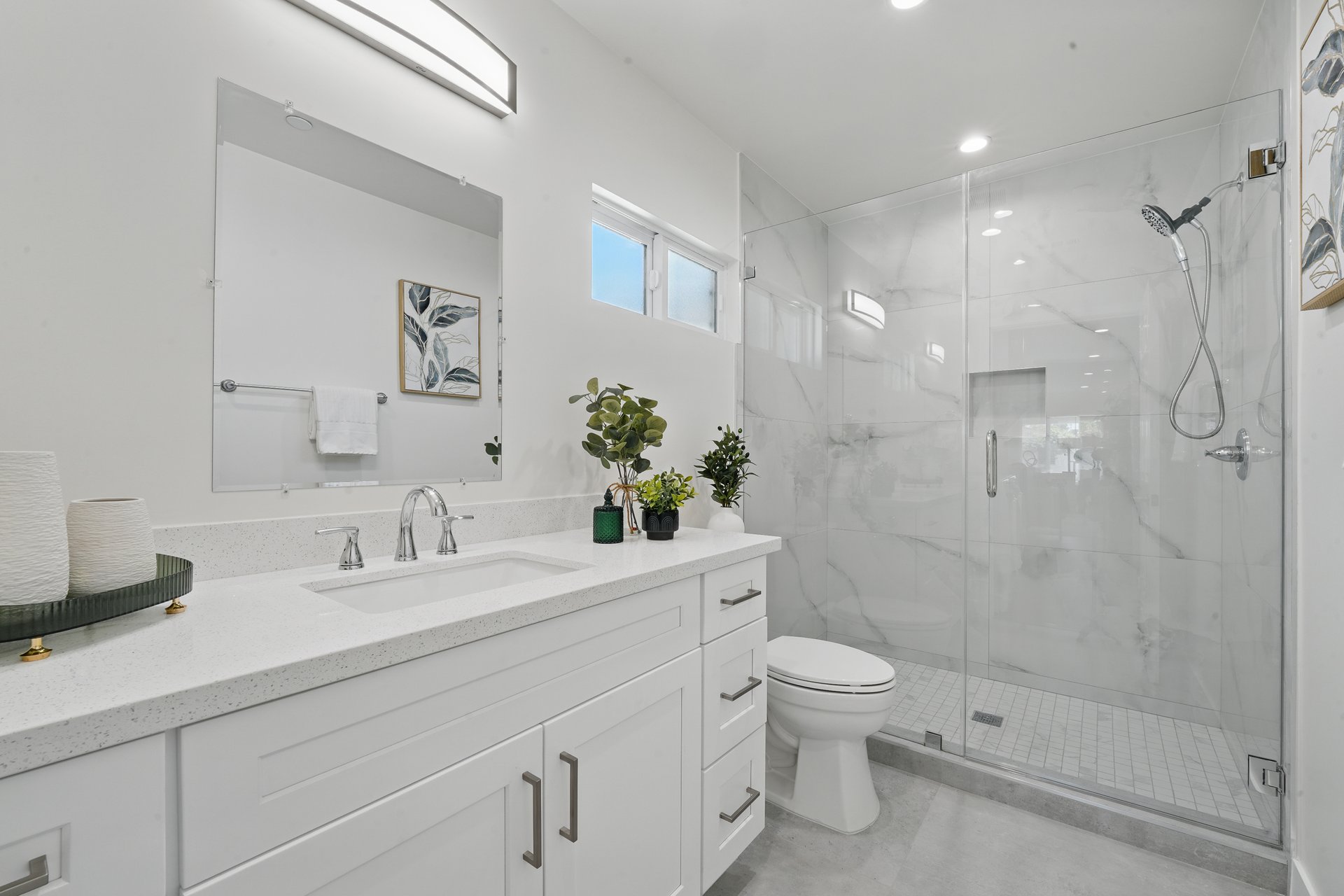 4 Units in North Hollywood
