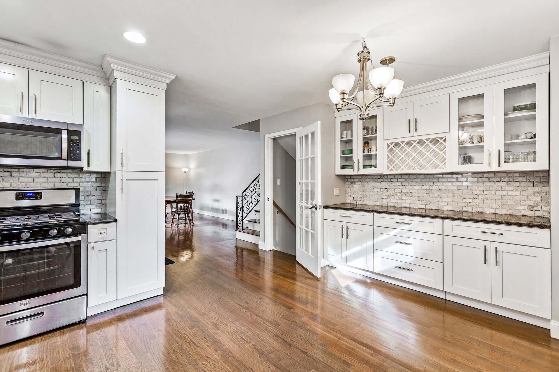 10 Chestnut Ridge Road