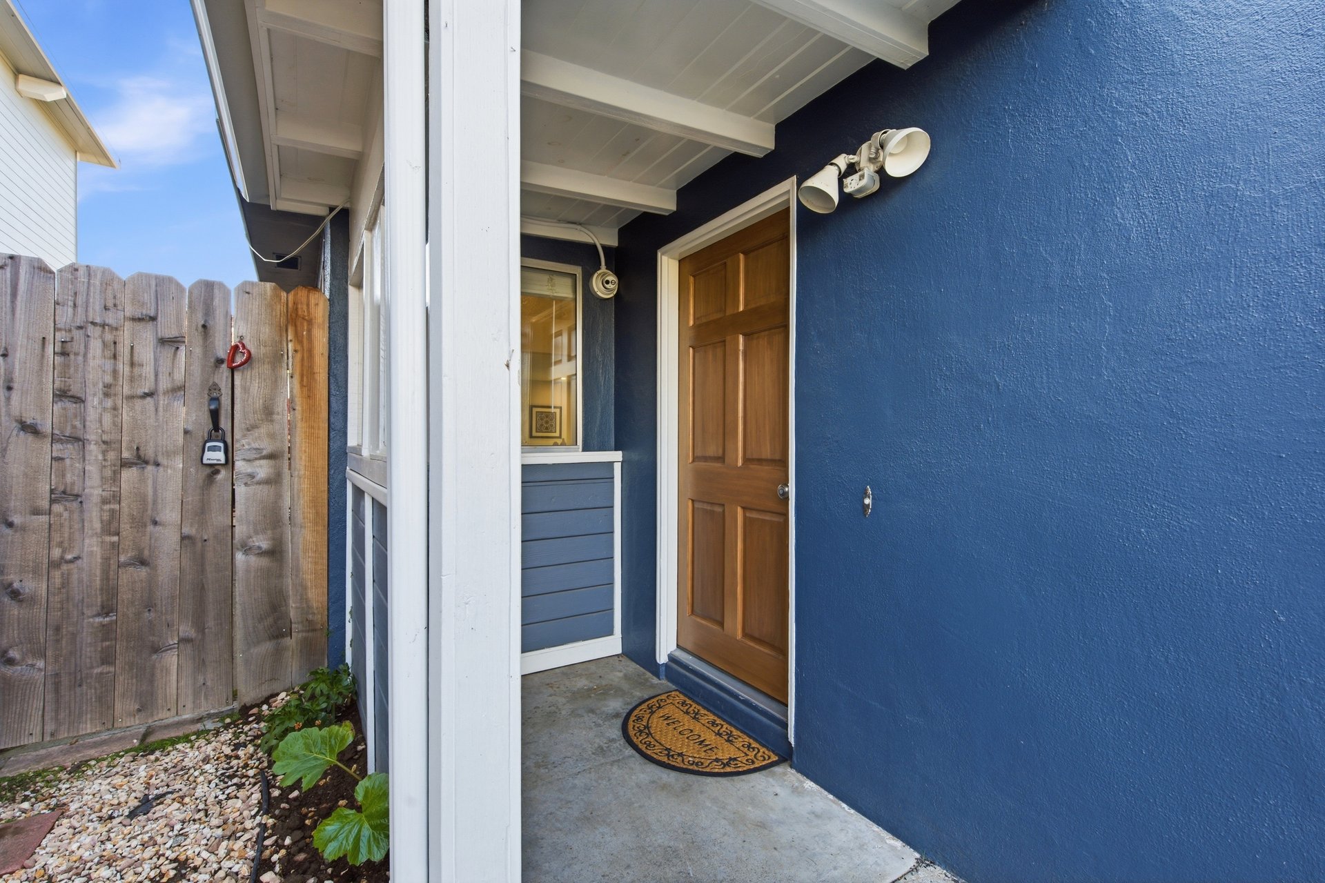 20 San Felipe Ave