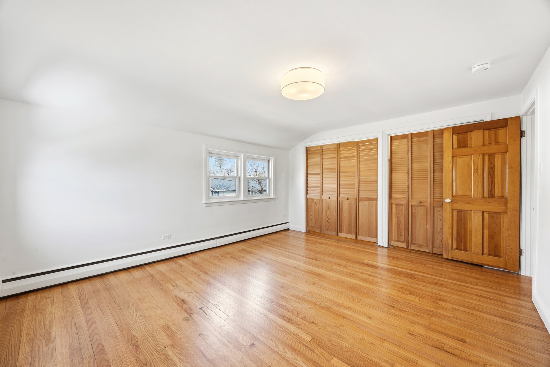 10 Meadowbrook Lane