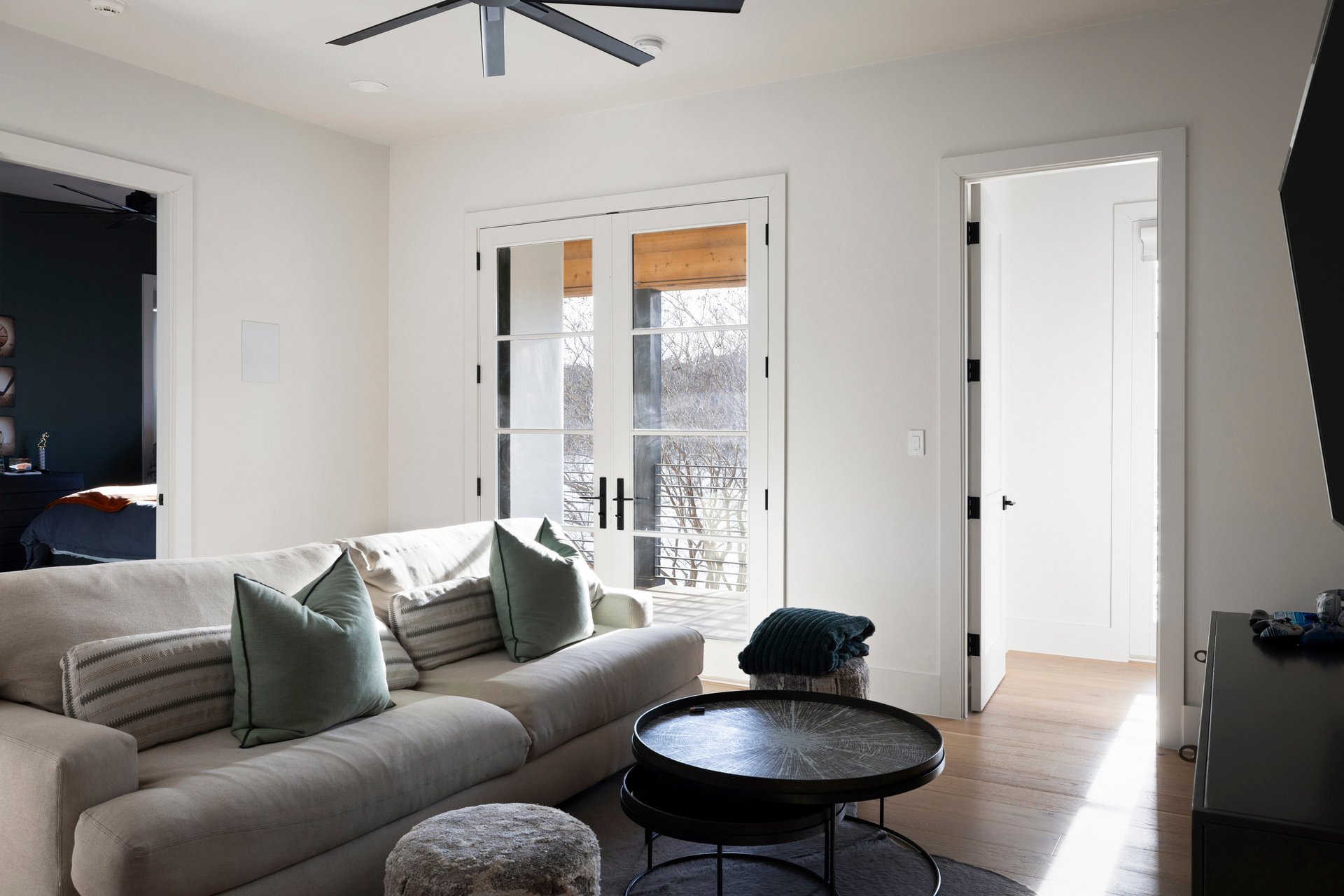 4211 Watersedge Cove