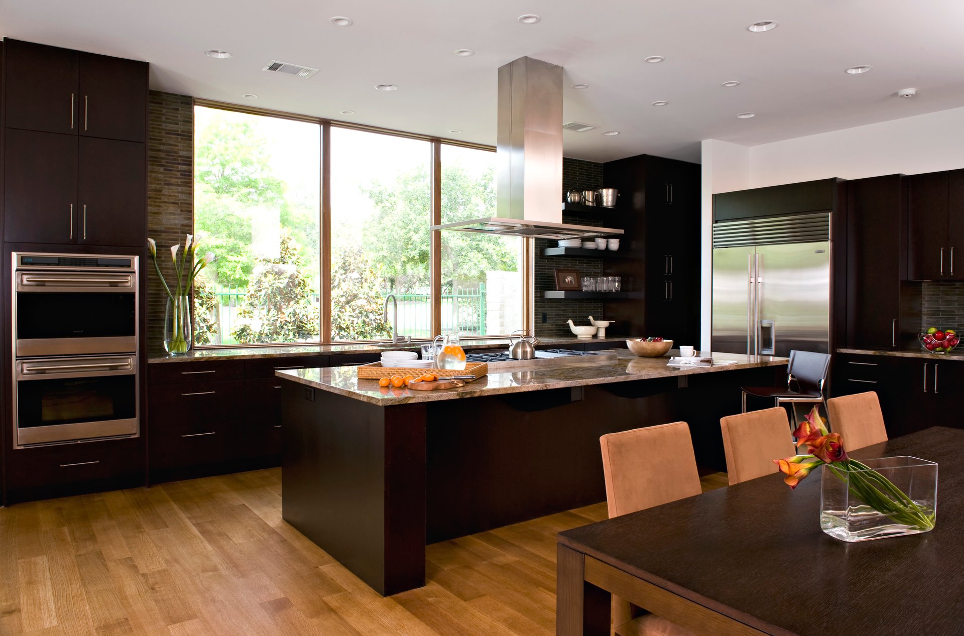 Modern Elegance in Barton Creek
