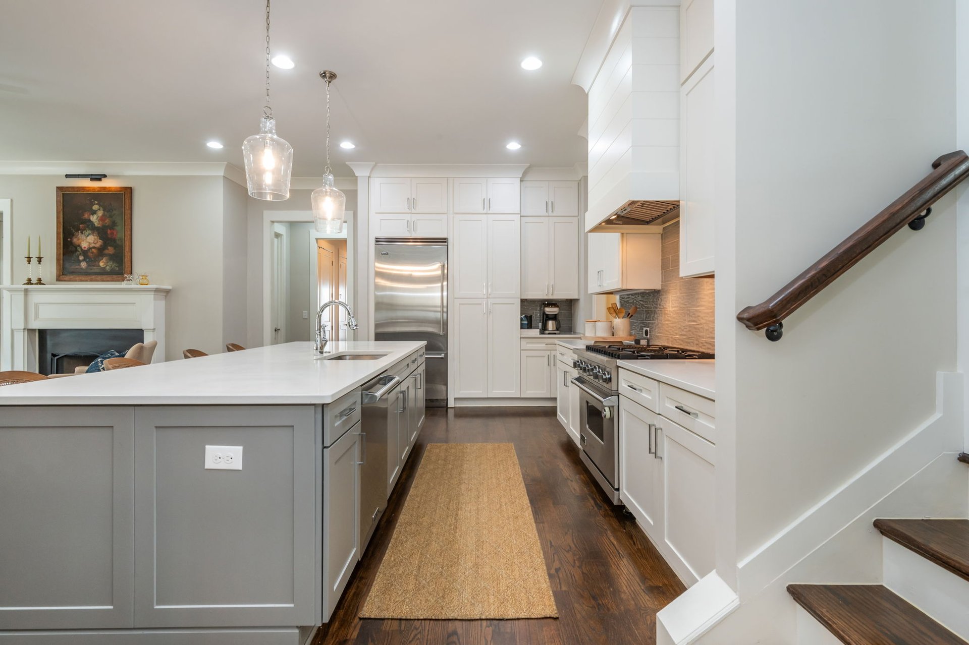 5911 Brundage Lane