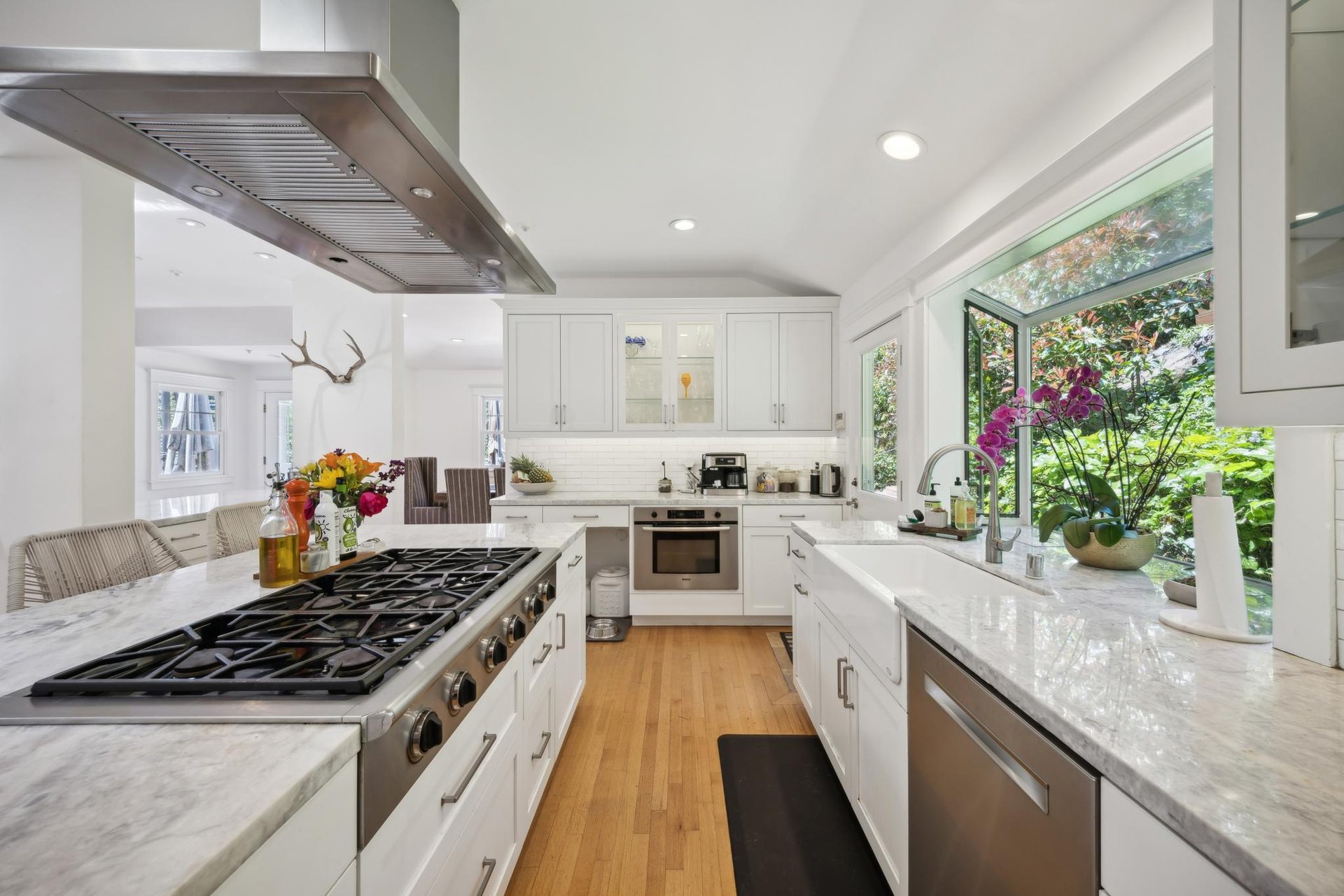 137 Del Casa Dr, Mill Valley