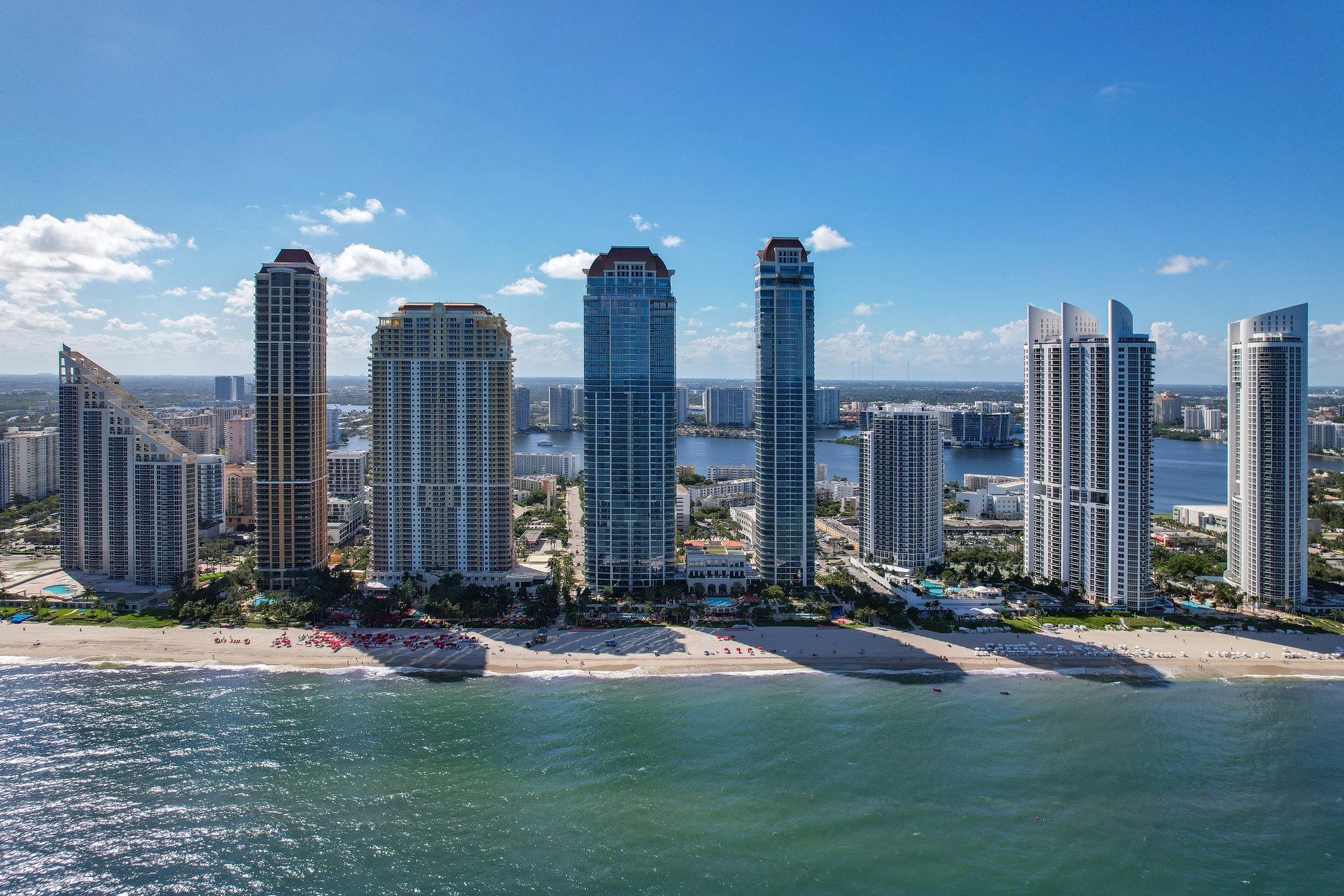 17901 Collins Ave # 3003