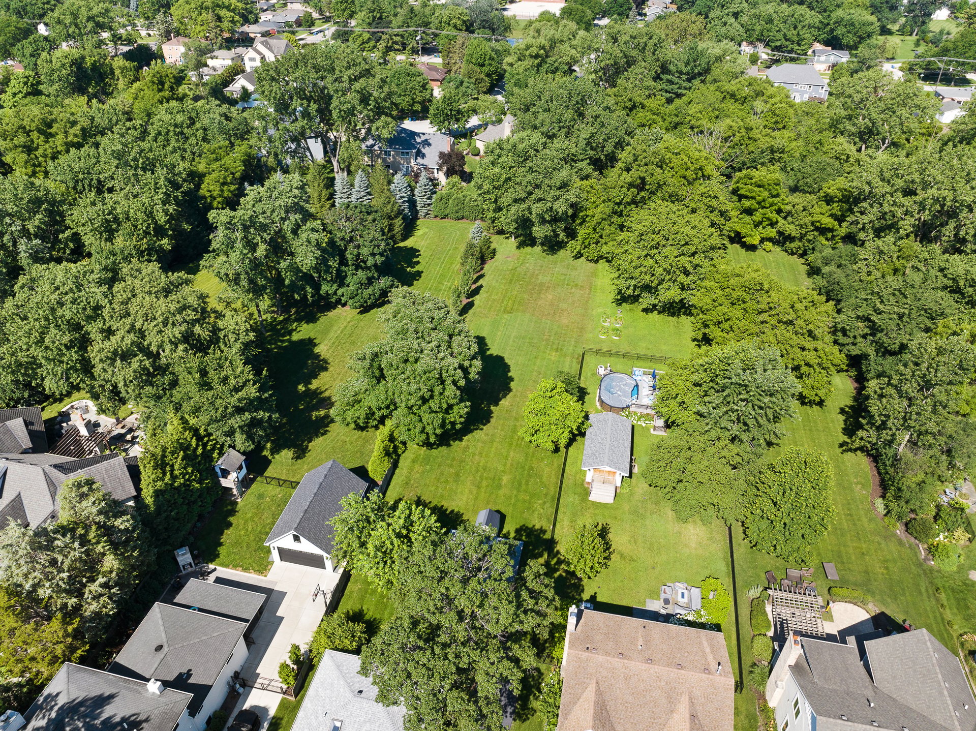 4600 Roslyn Road