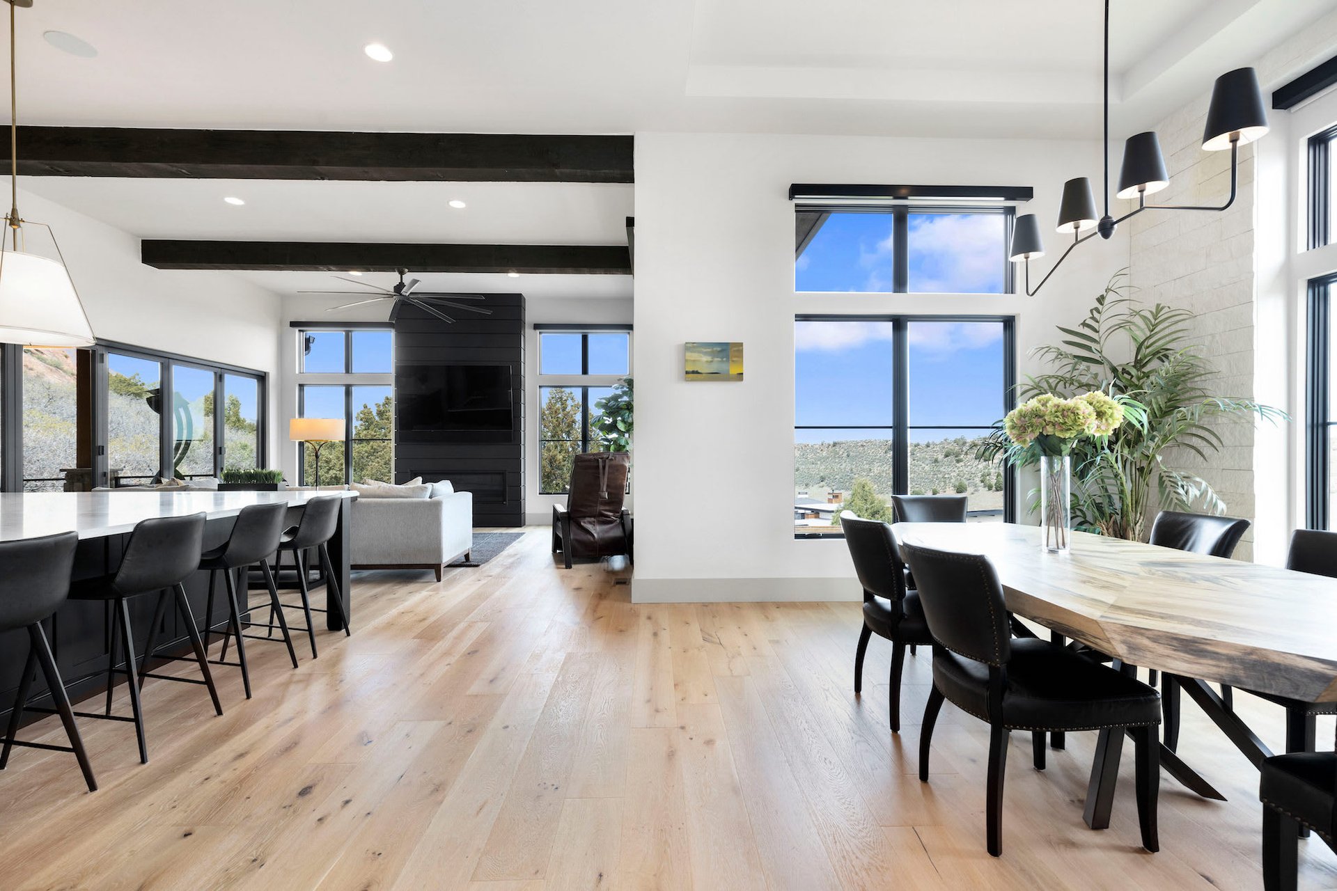 7775 Raphael Lane