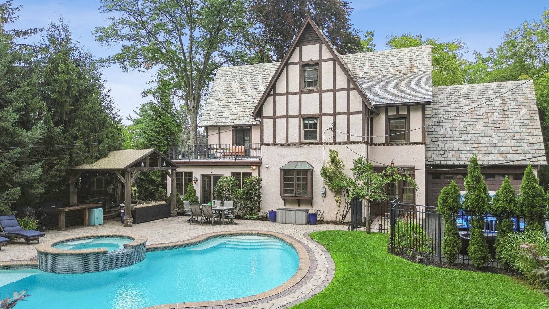 162 Irving Avenue, South Orange
